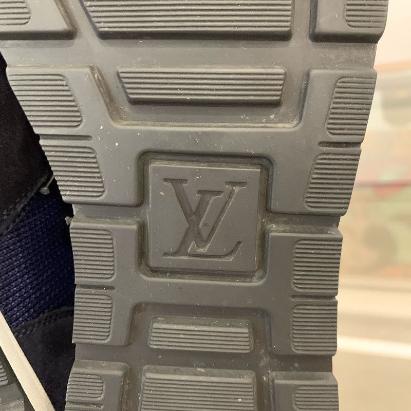 Louis Vuitton Louis Vuitton Low-Top Athletic Shoes for Men - Size US 8 / EU 41 - 8 Thumbnail
