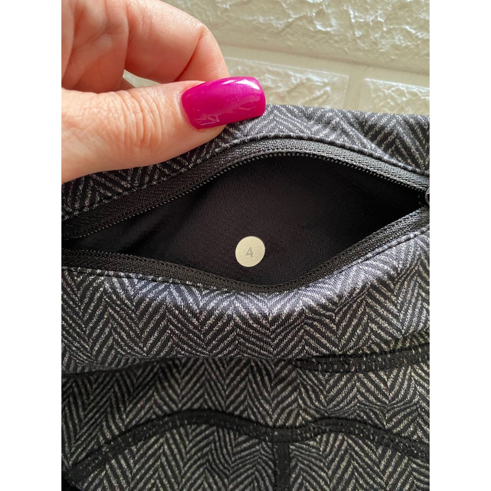 Lululemon lululemon leggings size 4 Size 27" / US 4 / IT 40 - 8 Thumbnail