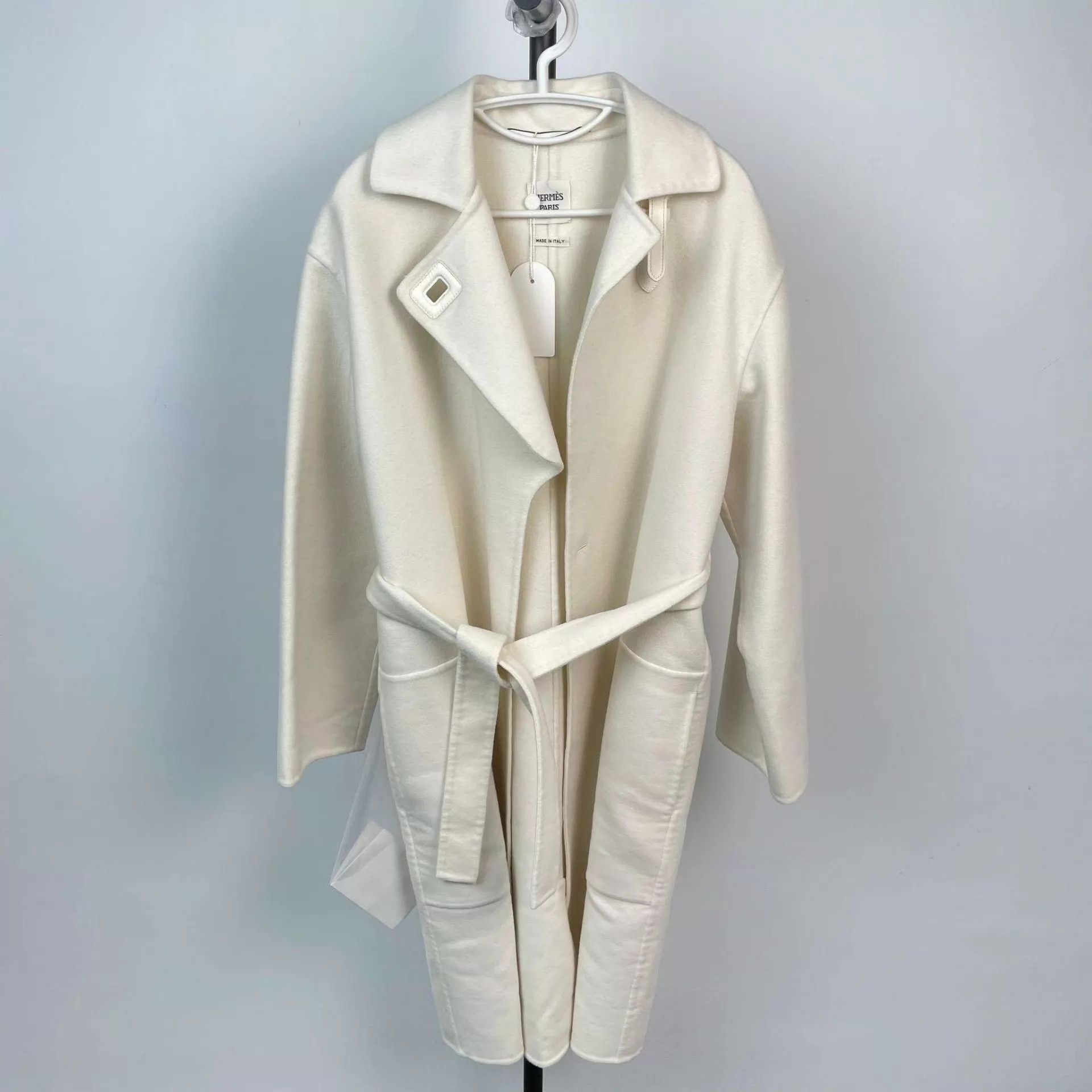 Hermes Hermès Wool Overcoat White Belt Size S / US 4 / IT 40 - 1 Thumbnail