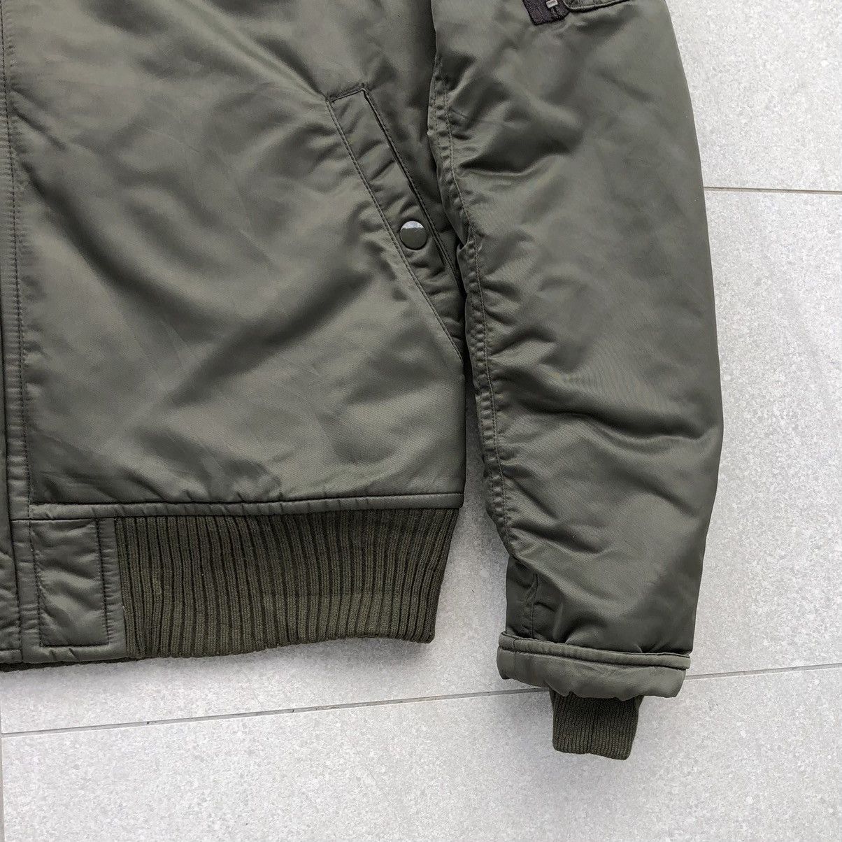 Hysteric Glamour Hysteric Glamour N-2BMilitary Flight Jacket Fur Hoded Jacket Size US M / EU 48-50 / 2 - 12 Thumbnail