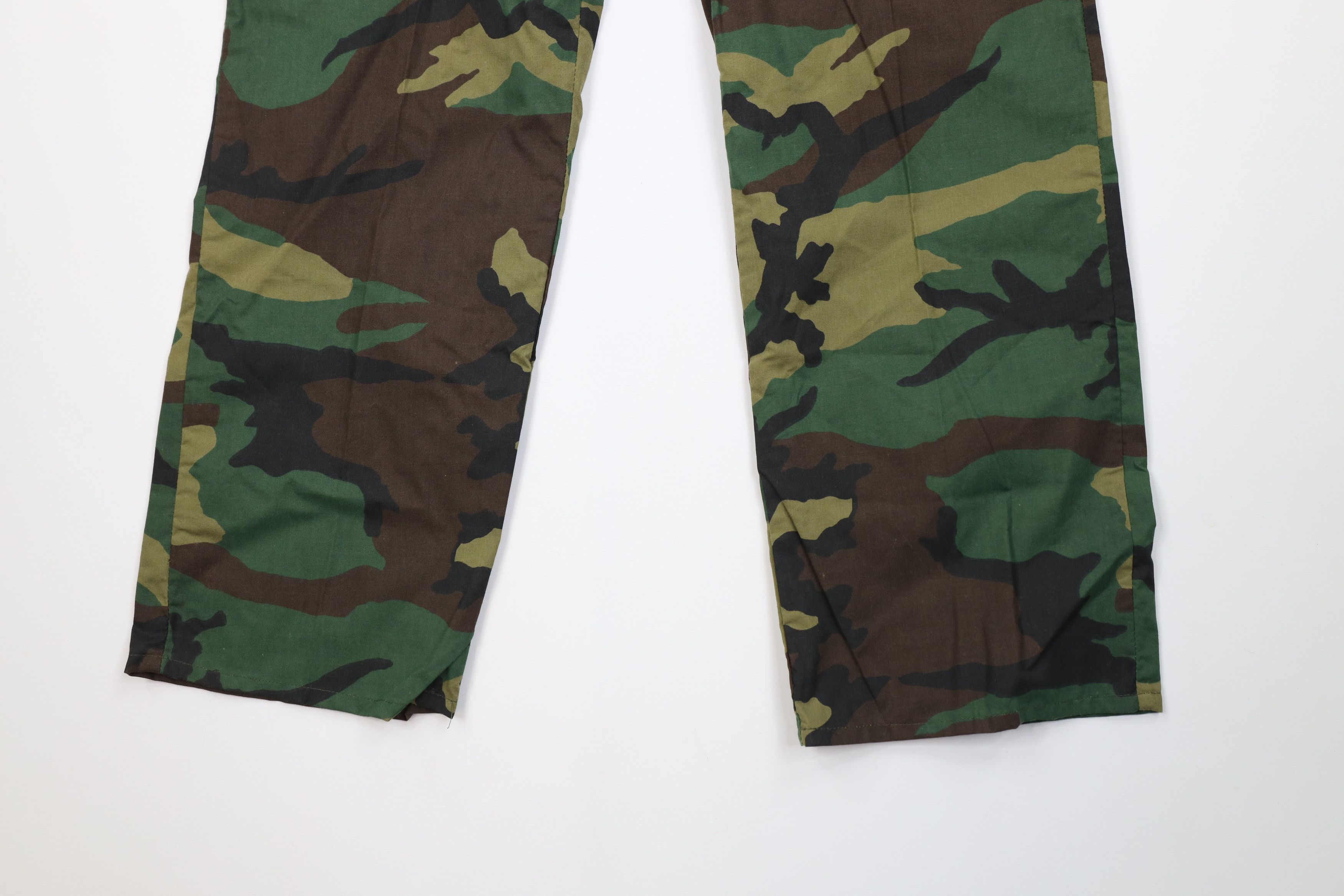 Vintage Vintage 70s 80s Streetwear Camouflage Utility Wide Leg Pants Size US 36 / EU 52 - 4 Thumbnail