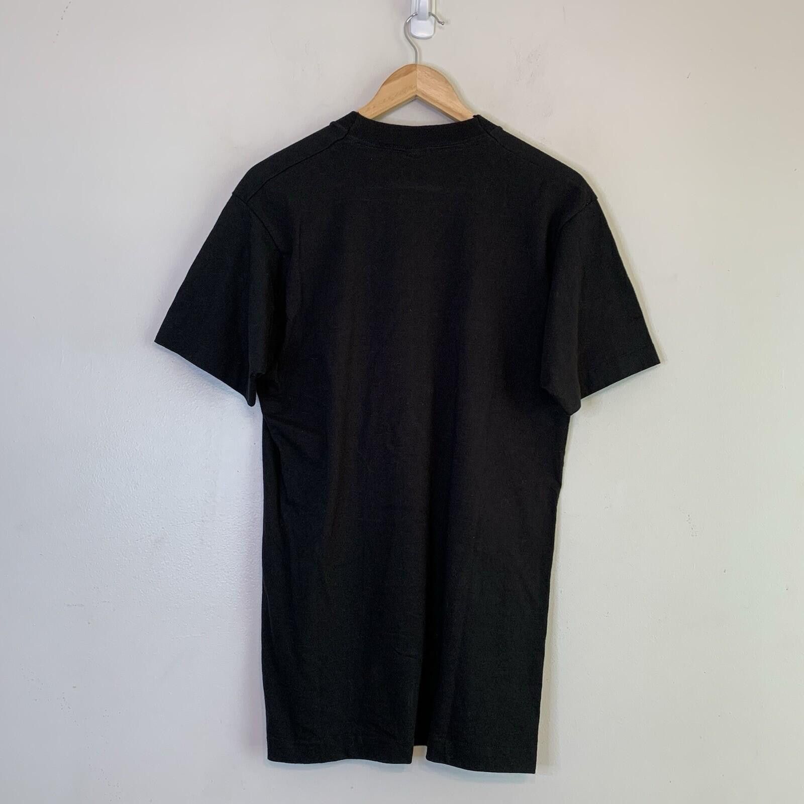 Vintage Vintage 90s Carleton University Tazinator Shirt Black Size L Size US L / EU 52-54 / 3 - 3 Thumbnail