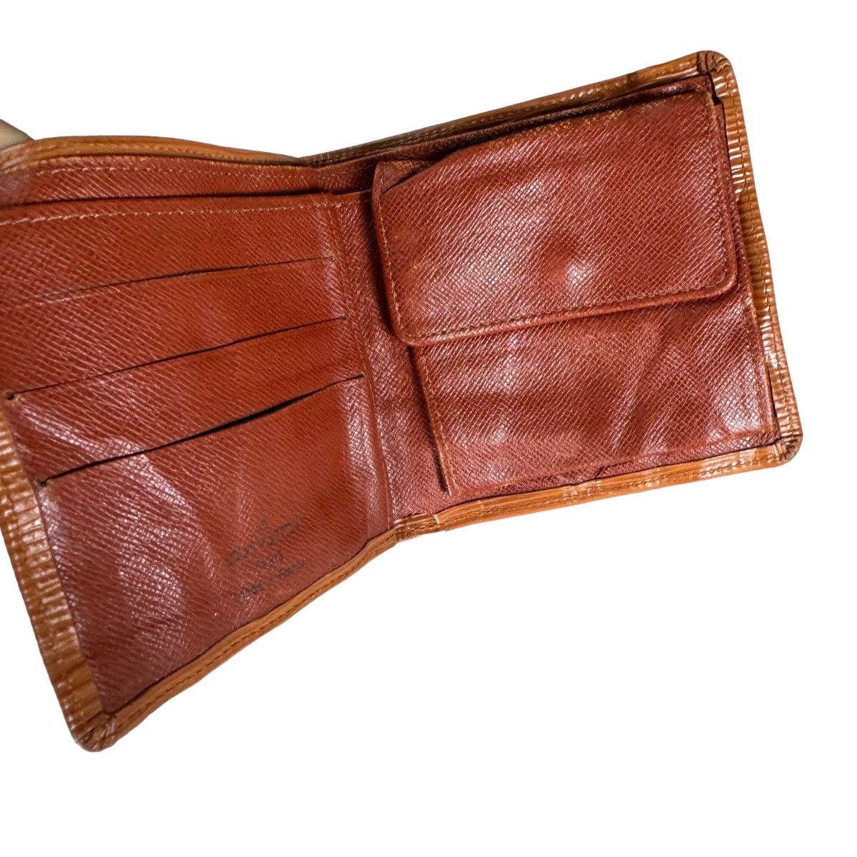 Louis Vuitton 🌟LV EPI BROWN LEATHER BIFOLD WALLET Size ONE SIZE - 7 Thumbnail
