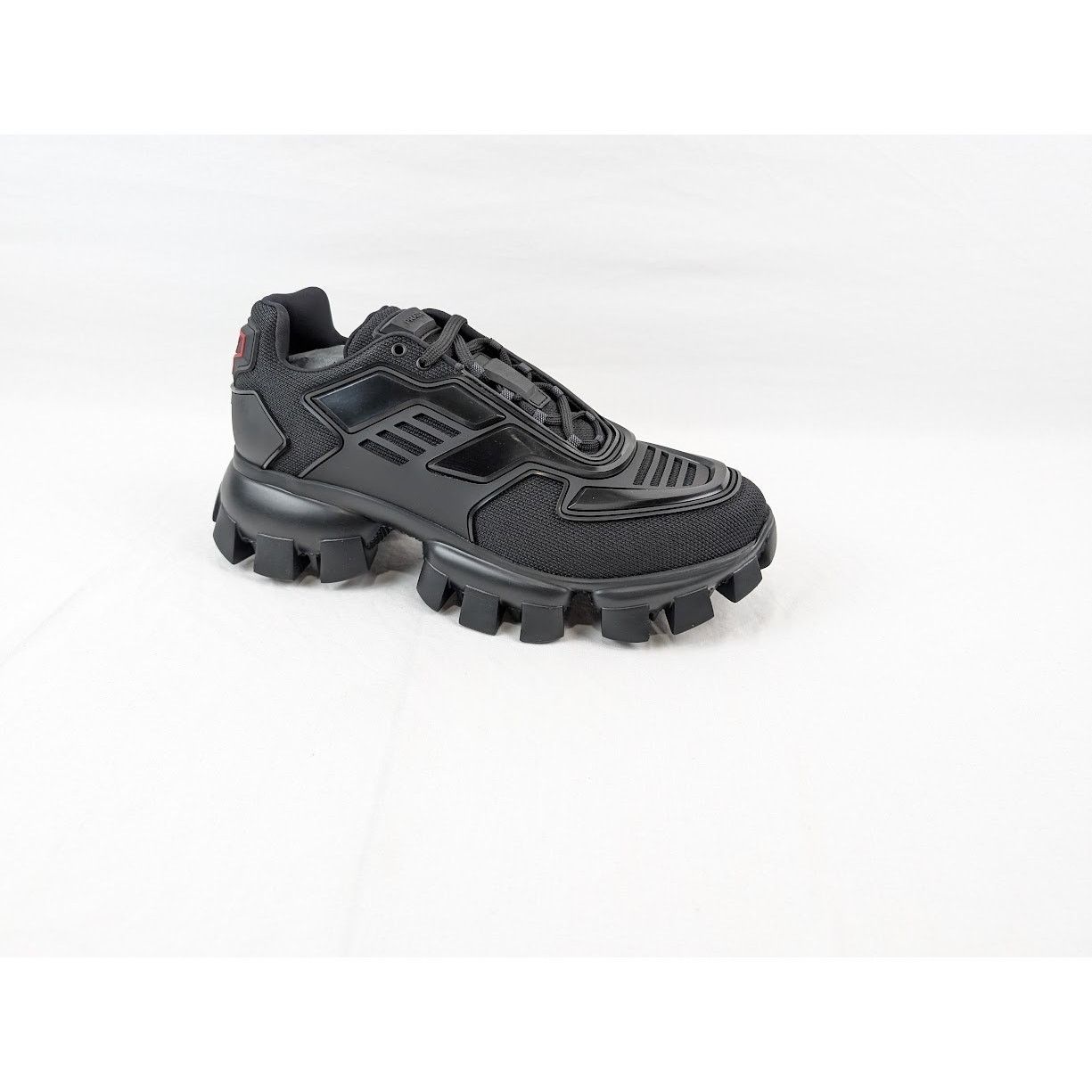 o1rshd1 Rubber Knit Sneakers in Nero 9.5 US