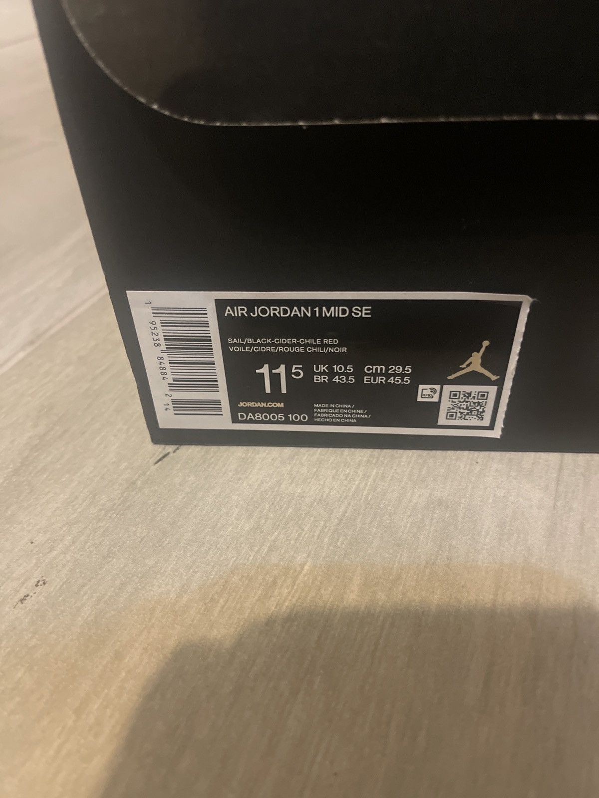 Jordan Brand 2021 Air Jordan 1 Mid Se 'Brushstroke Paint Splatter' Size US 11.5 / EU 44-45 - 7 Thumbnail