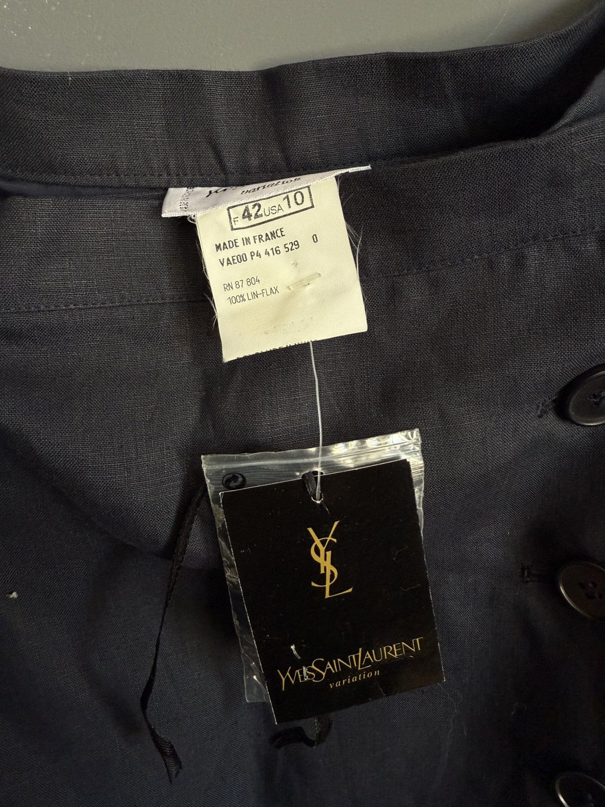 Yves Saint Laurent Lienen vintage skirt yves saint laurent vacation Size 30" / US 8 / IT 44 - 3 Thumbnail