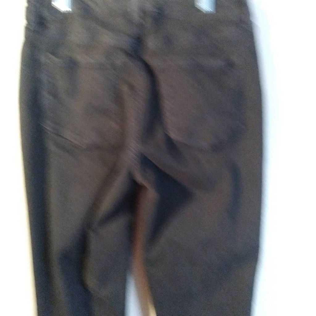 Style & Co Vintage STYLE & Co Black Wash Skinny Leg Jeans sz 4 Petite Size 25" / US 0 / IT 36 - 5 Thumbnail