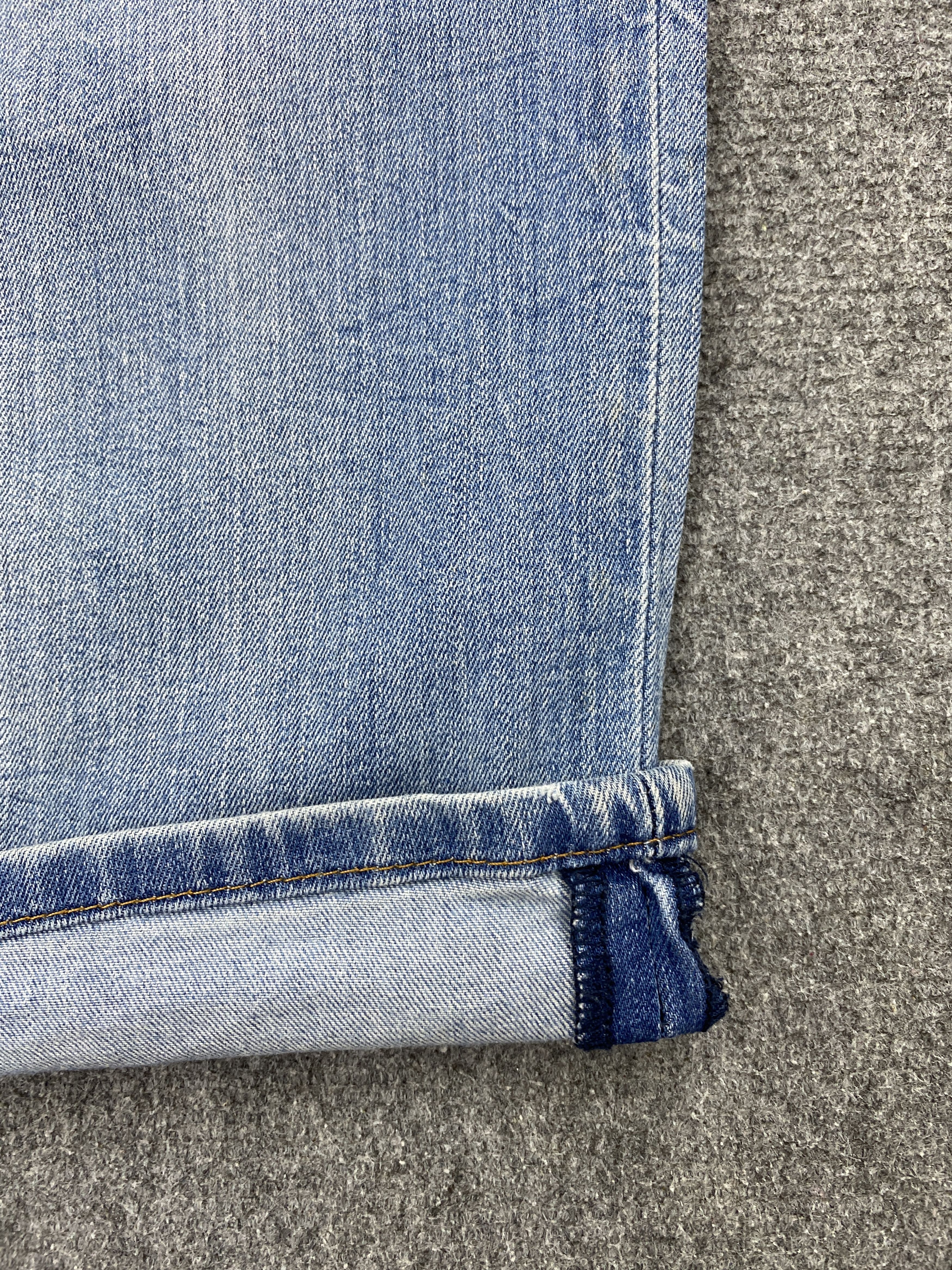 Levi's × Vintage Vintage Levis 541 Blue Faded Jeans Size US 35 - 12 Thumbnail