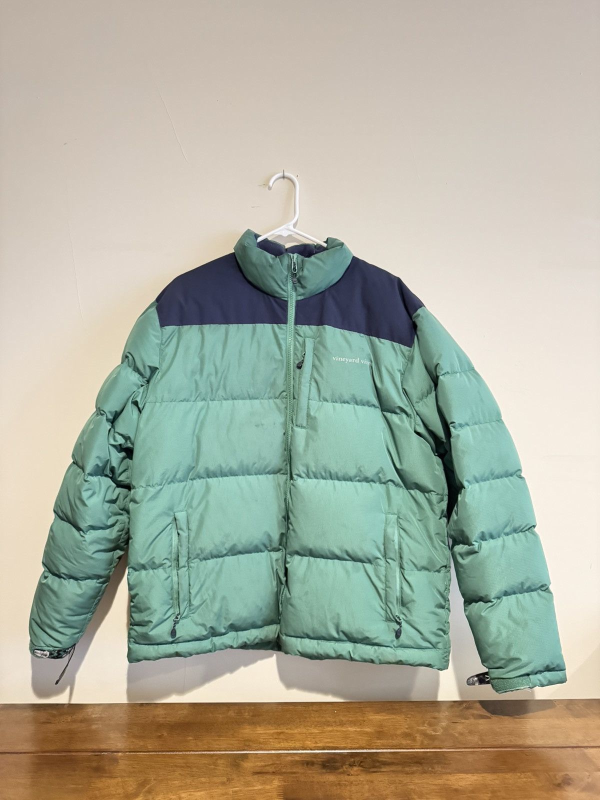 Vineyard Vines Green Puffer - Vineyard Vines Size US L / EU 52-54 / 3 - 1 Thumbnail