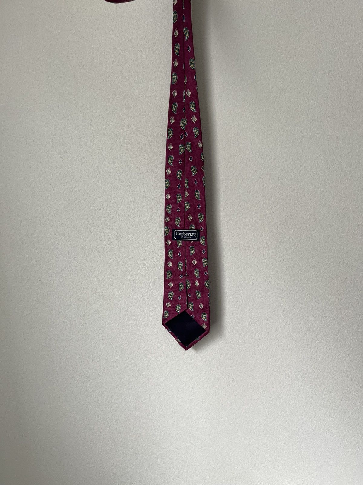Burberry Vintage Burberrys of London Tie Burgundy & Geometric Print Size ONE SIZE - 6 Thumbnail