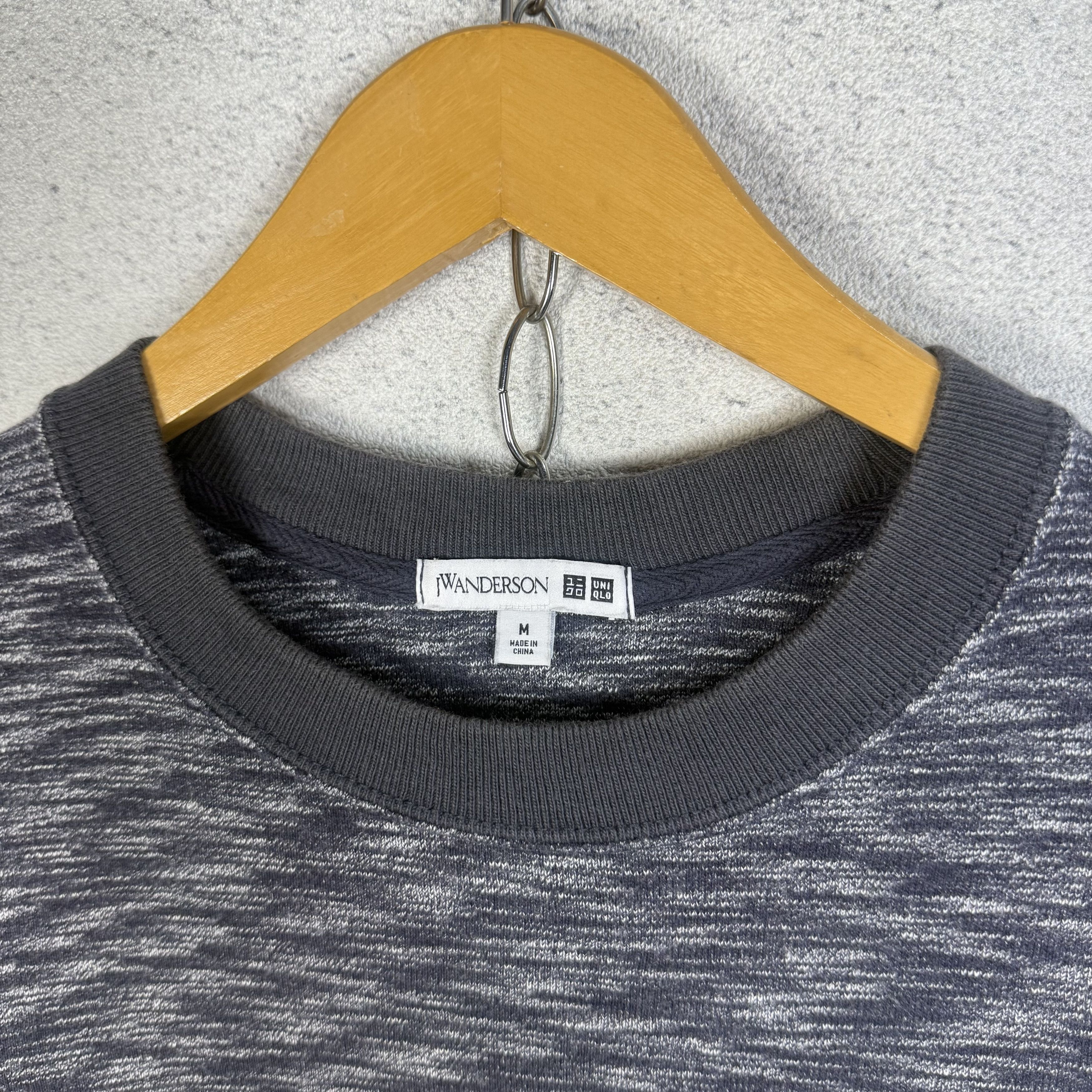 Uniqlo Uniqlo JW Anderson Sweatshirt Crewneck Size US M / EU 48-50 / 2 - 4 Thumbnail