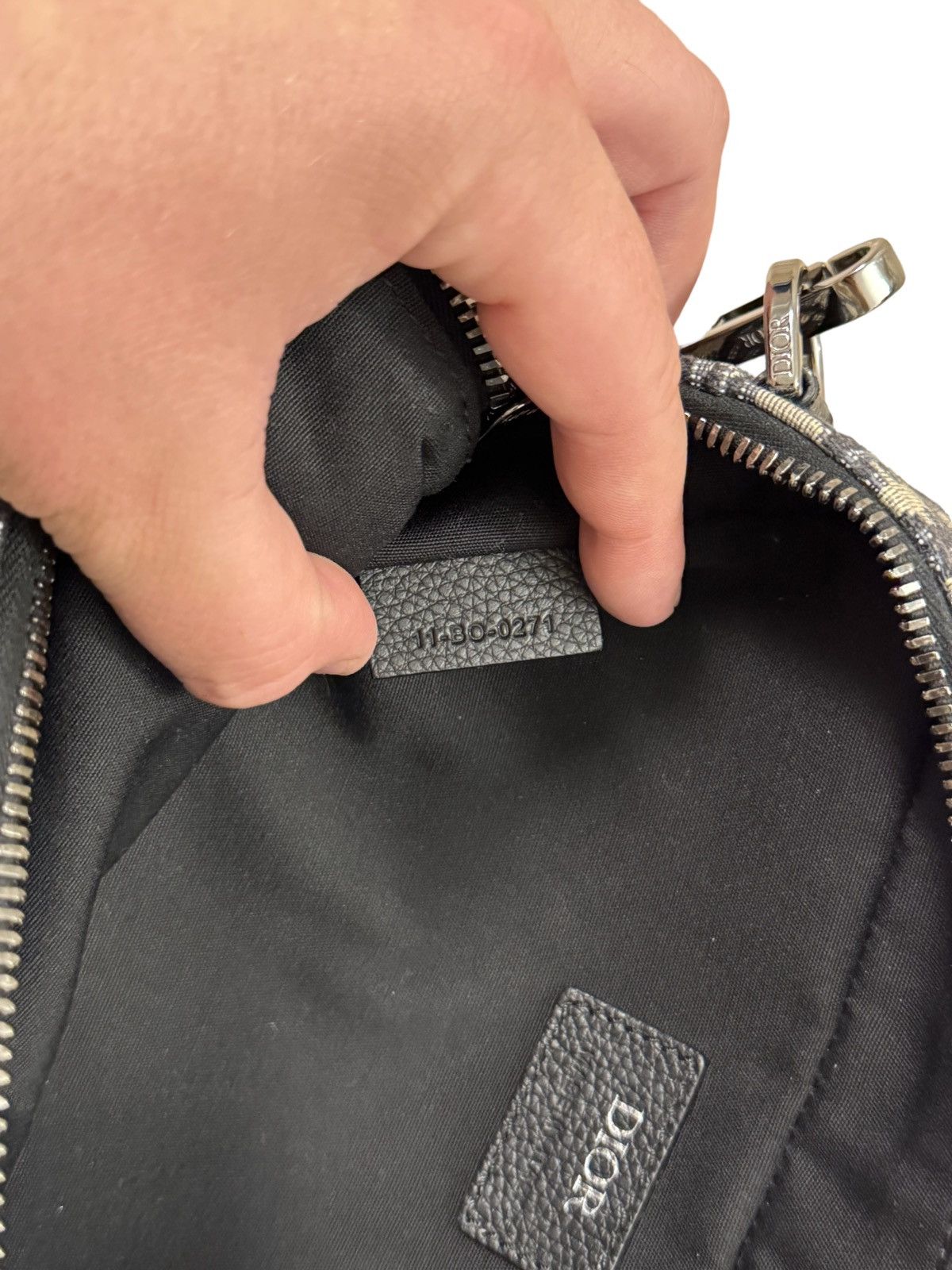 Dior 🔥3000$ Dior Oblique Jacquard Safari Messenger Bag/Dior Bag Size ONE SIZE - 22 Thumbnail