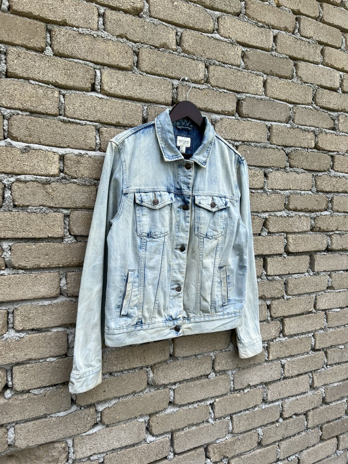 Forever 21 Forever 21 Denim Jacket Distress Style Colour Size M / US 6-8 / IT 42-44 - 3 Thumbnail