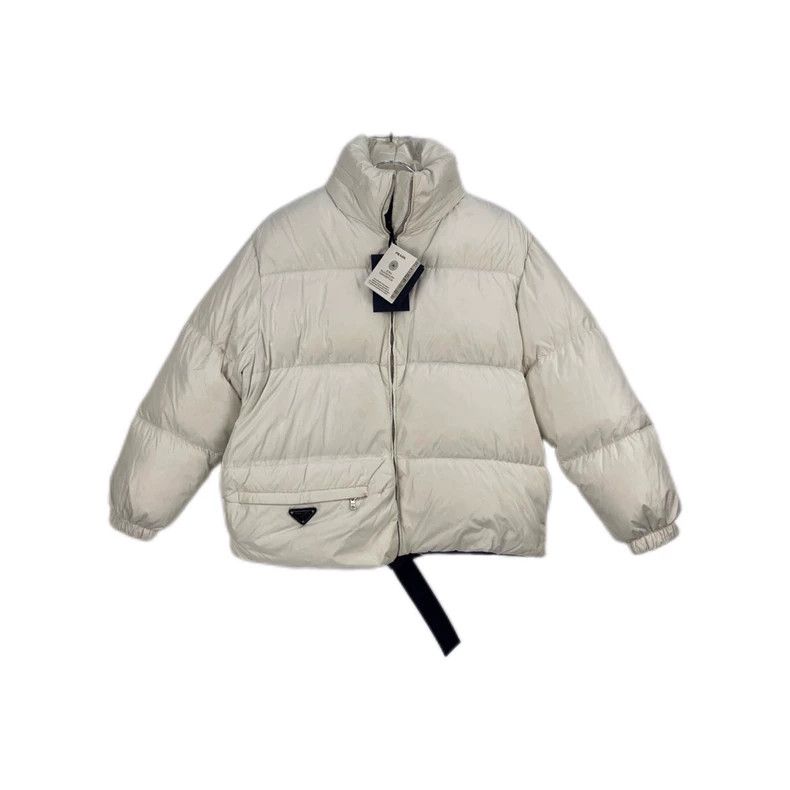 Prada Prada Size 38 White classic logo hidden hooded down jacket Size US XS / EU 42 / 0 - 1 Thumbnail