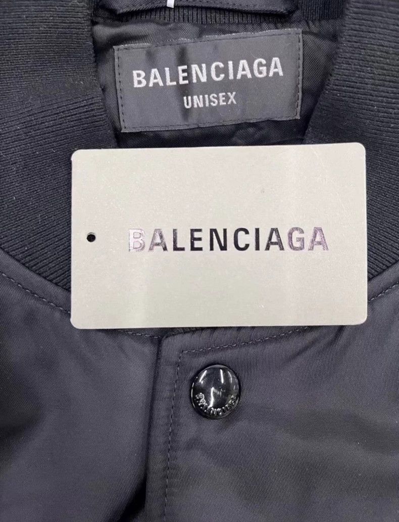Balenciaga Balenciaga Letter Logo printed jacket with long sleeves Size US M / EU 48-50 / 2 - 5 Thumbnail