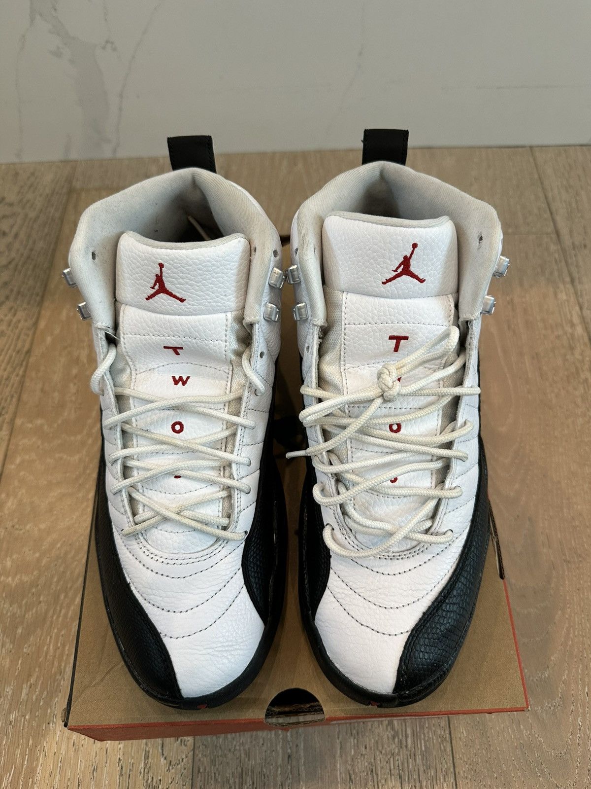 Jordan Brand Jordan 12 Taxi Flip Size US 10 / EU 43 - 2 Thumbnail