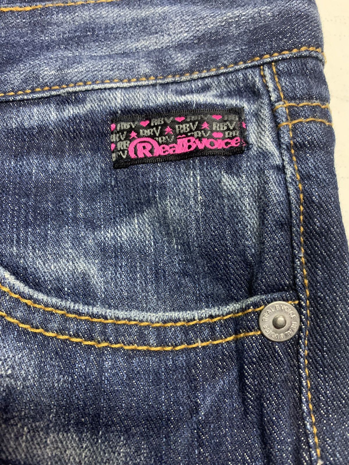 Other Real bvoice denim distressed and patchwork Size US 31 - 13 Thumbnail