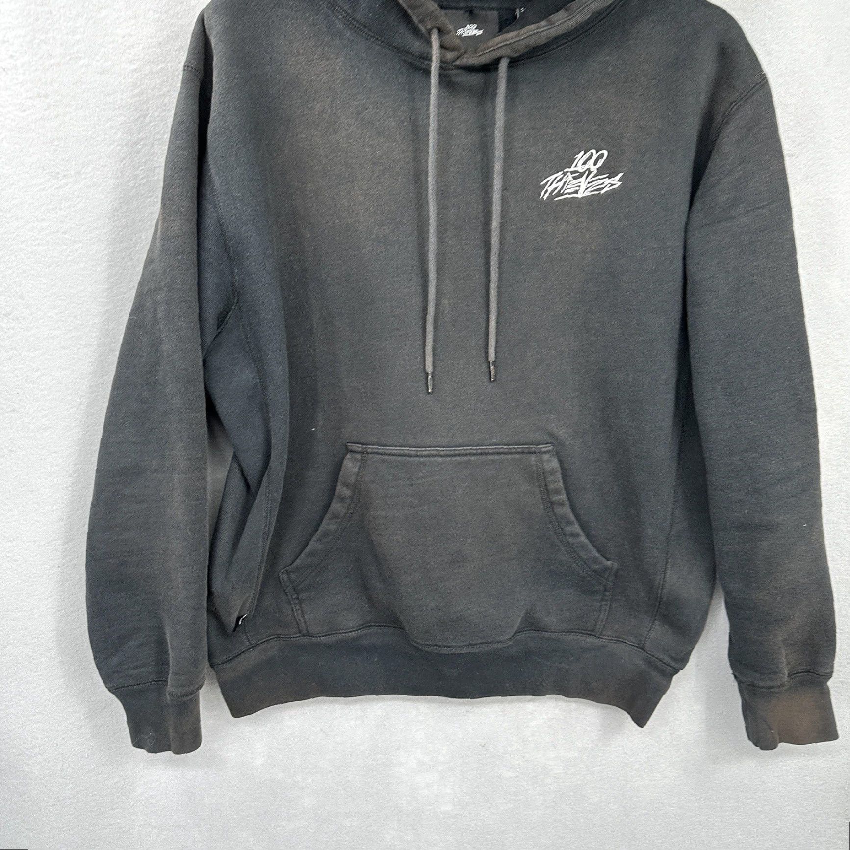100 Thieves VINTAGE 100 Thieves Hoodie Mens M Grunge 2020 Season Pullover Sweatshirt Distressed Black Graphic Hooded Pockets Mens Size US M / EU 48-50 / 2 - 4 Thumbnail