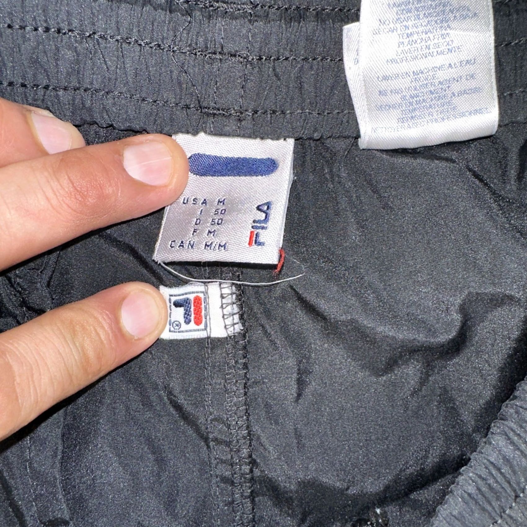 Fila VINTAGE FILA Men’s Shorts Shirt? Size US 31 - 3 Thumbnail
