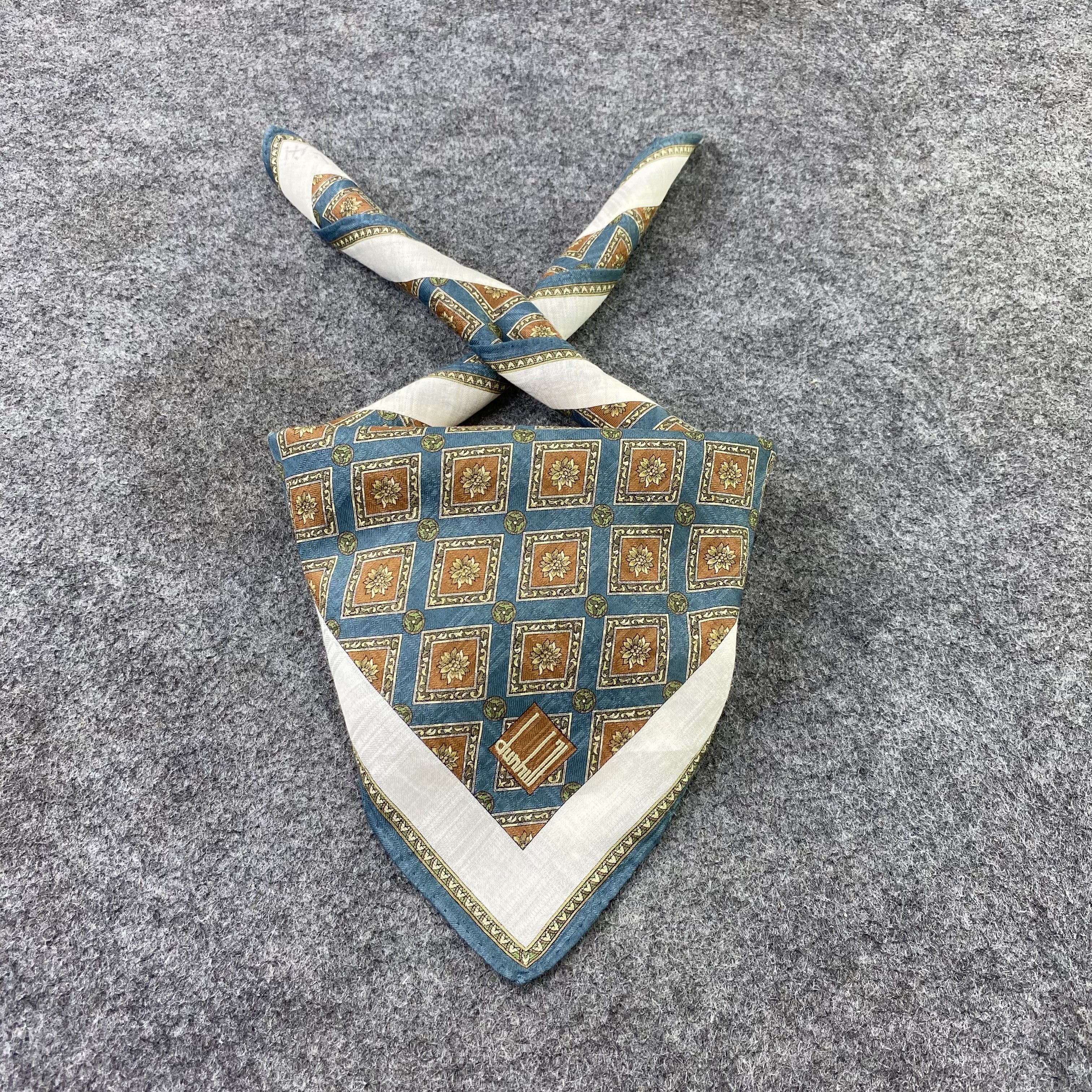 Alfred Dunhill Alfred Dunhill Handkerchief / Bandana / Neckerchief-B977 Size ONE SIZE - 2 Thumbnail