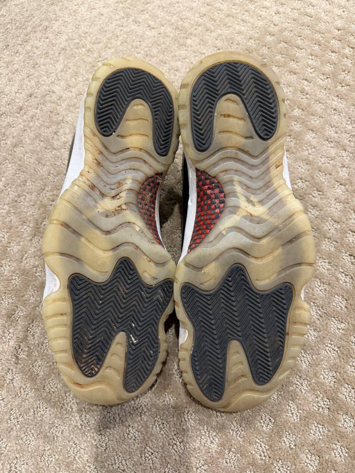 Jordan Brand Jordan 11 low 72-10 Size US 13 / EU 46 - 5 Thumbnail