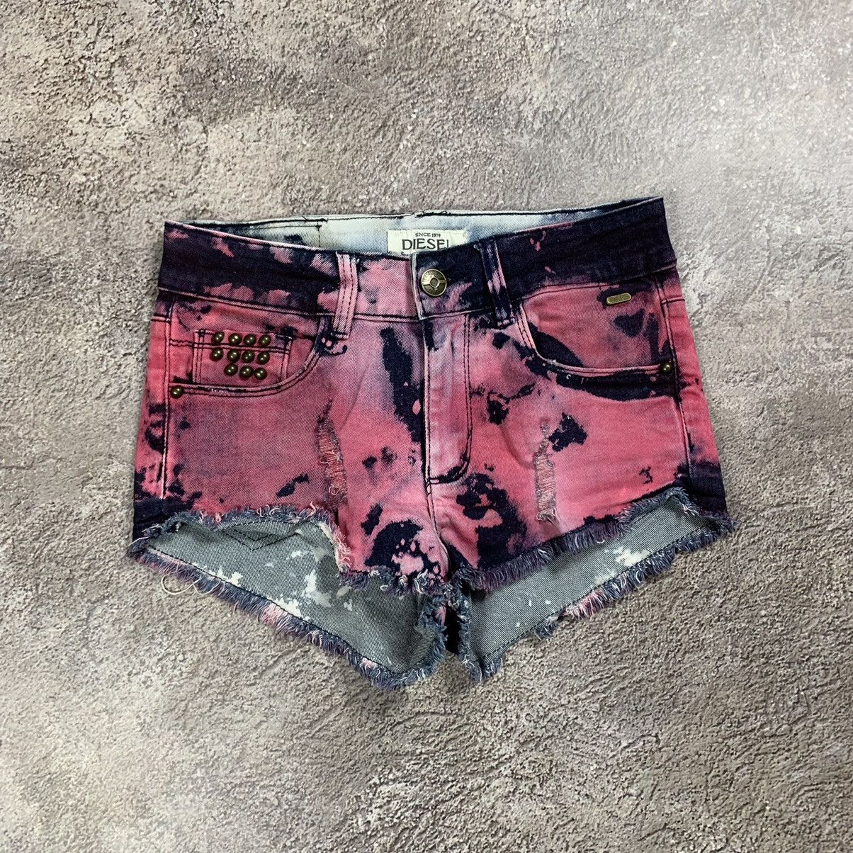 Vintage Y2K Diesel Distressed Shorts Sun Faded Thrashed Streetwear 2 Size 26" / US 2 / IT 38 - 1 Thumbnail