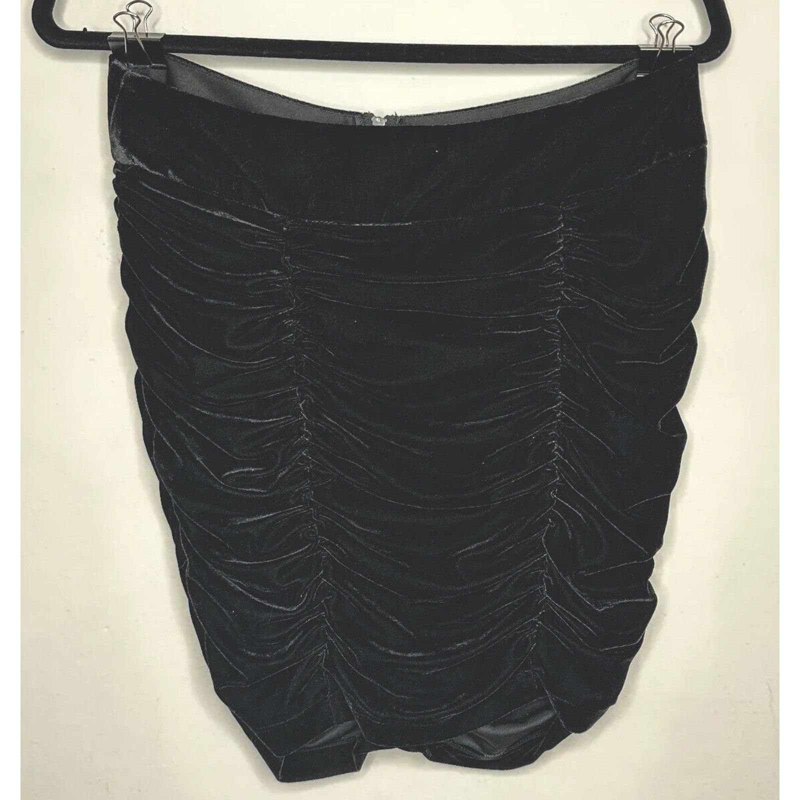 Other Solid Jet Black Sexy Ruched Velvet Mini Skirt Zip Back M Size 30" / US 8 / IT 44 - 1 Thumbnail