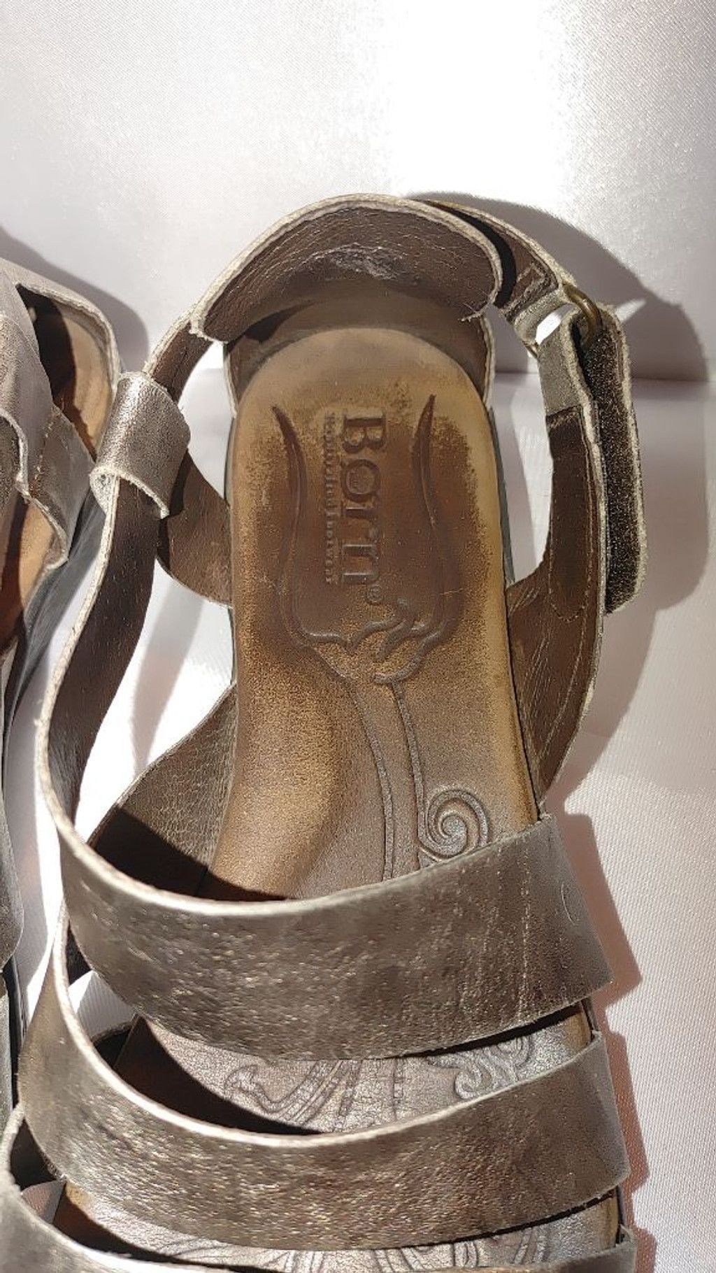 Born Born Kates Metallic Leather Sandals Size 9.5 Size US 9.5 / IT 39.5 - 6 Thumbnail