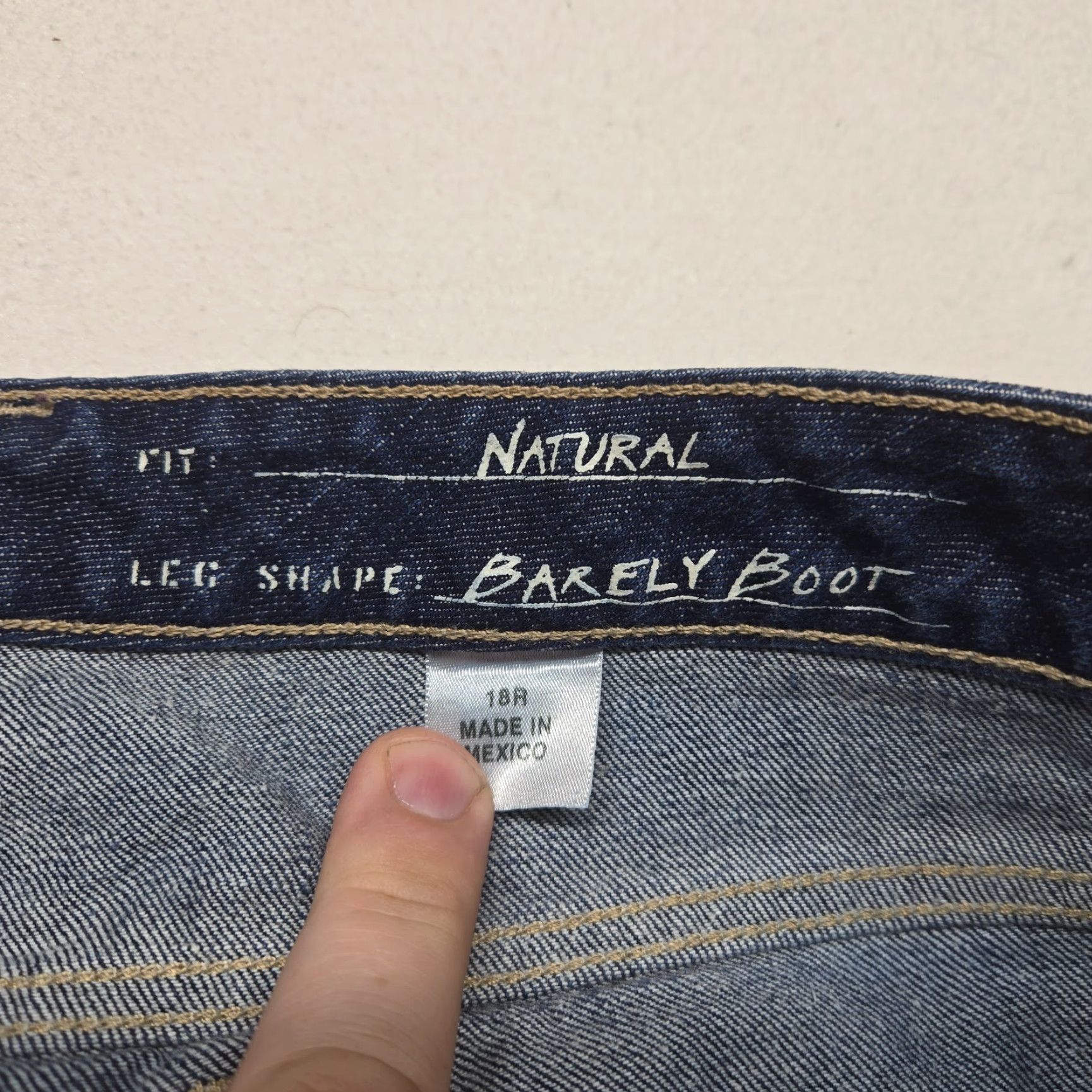 Eddie Bauer Eddie Bauer Jeans Bootcut Women 18R Blue Denim Pants Adult Womens 18R 5-Pocket Design Medium Wash Vintage No Size 40" / US 18 - 3 Thumbnail
