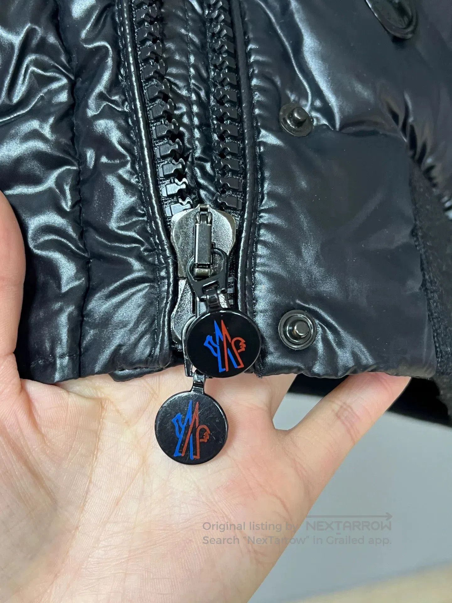 Moncler sleek black puffer vest with hood. Size US XXS / EU 40 - 5 Thumbnail