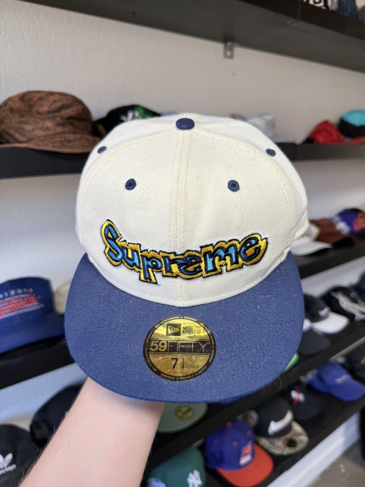 Supreme Supreme Blue SnapBack Hat Size ONE SIZE - 2 Thumbnail