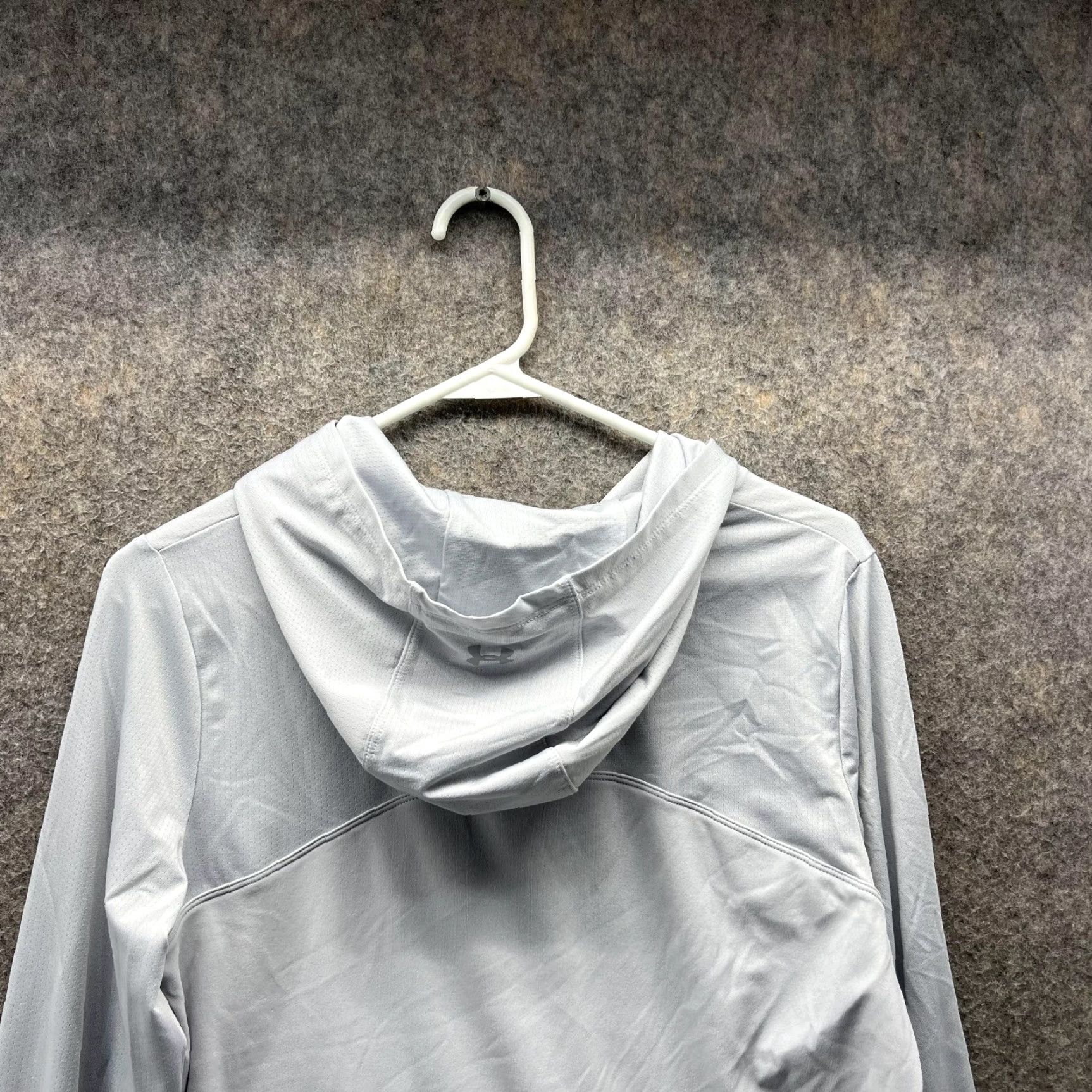 Under Armour VINTAGE Under Armour Sweater Men Medium Gray Hoodie Pullover Polyester Athletic Knit Shirt Size US M / EU 48-50 / 2 - 2 Thumbnail