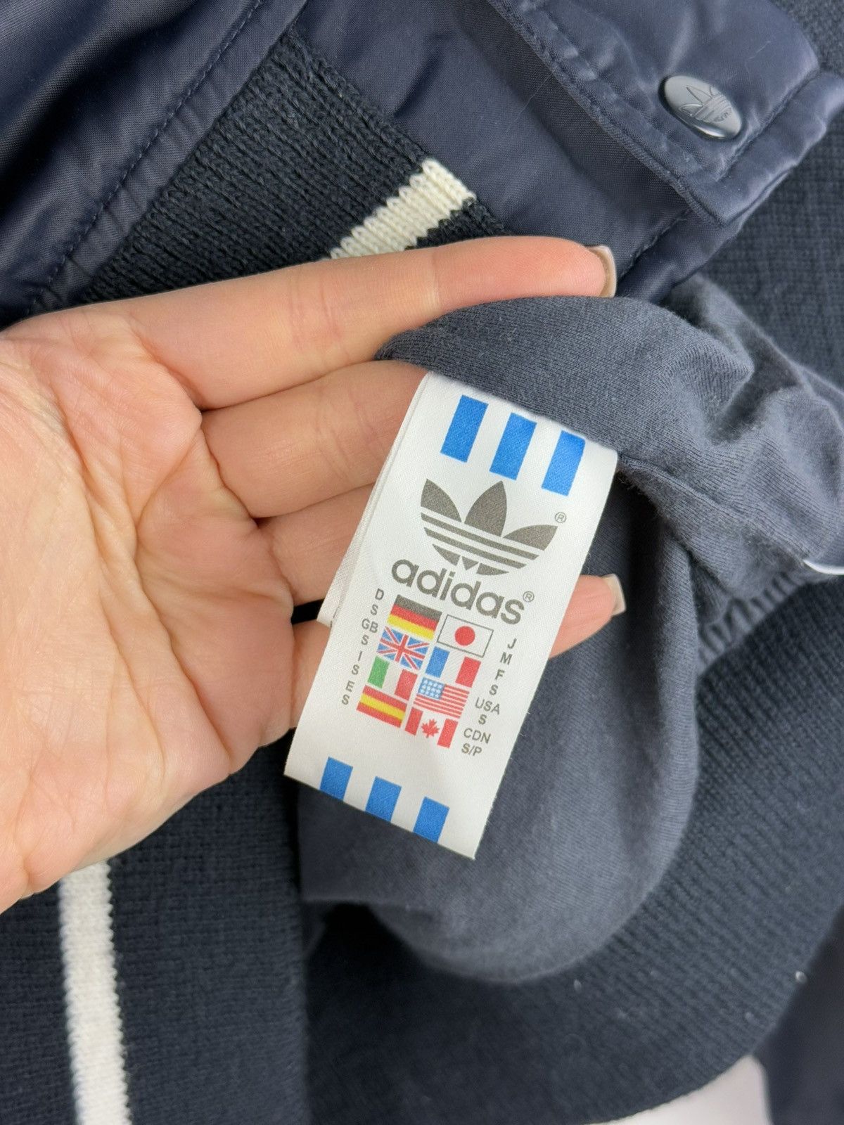 Adidas Adidas Originals Vintage Men’s Cotton / Nylon Bomber Jacket Size US S / EU 44-46 / 1 - 13 Thumbnail