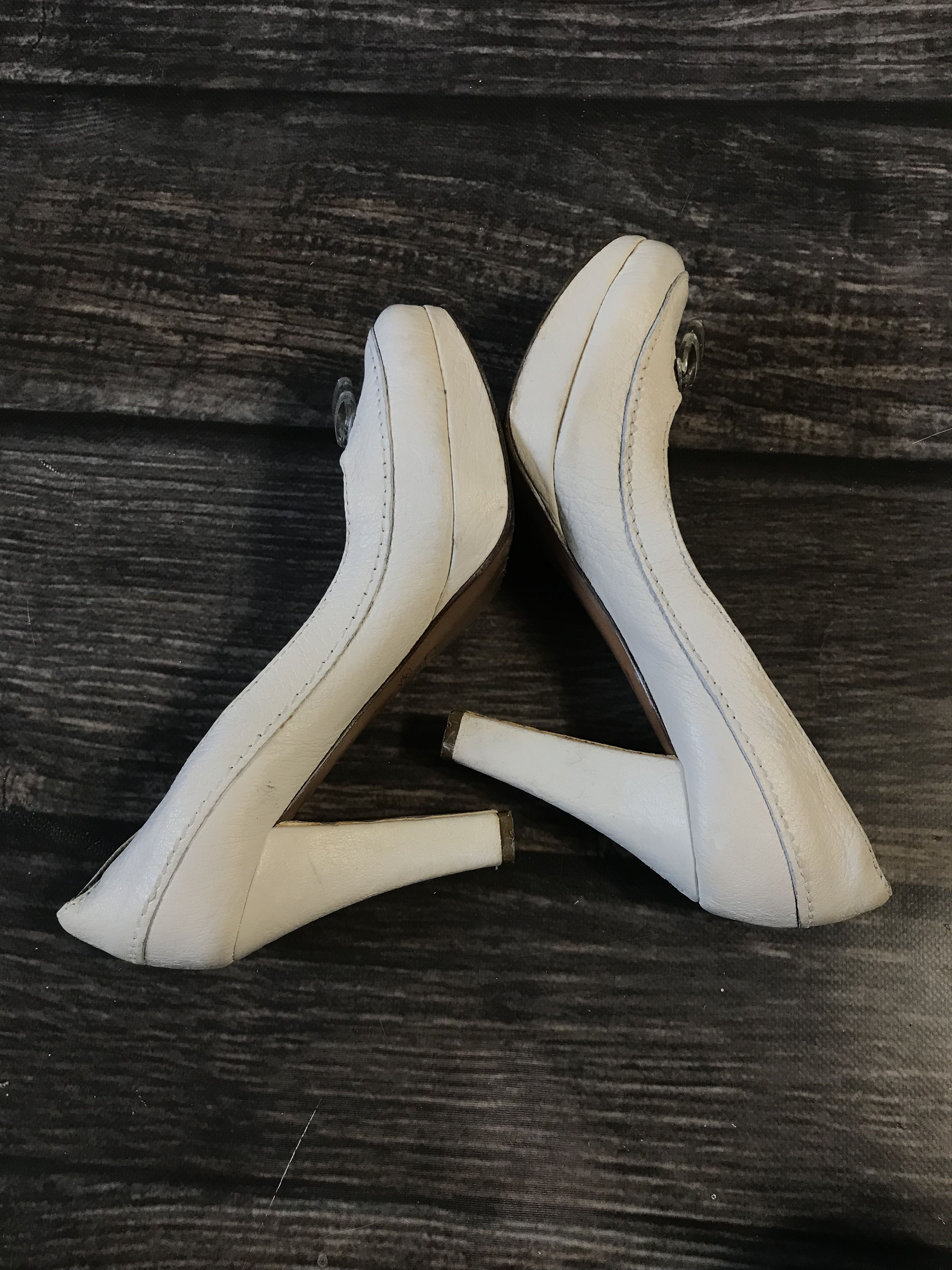 Chloe Chloe Lock Leather Vintage Heels Size US 6 / IT 36 - 5 Thumbnail