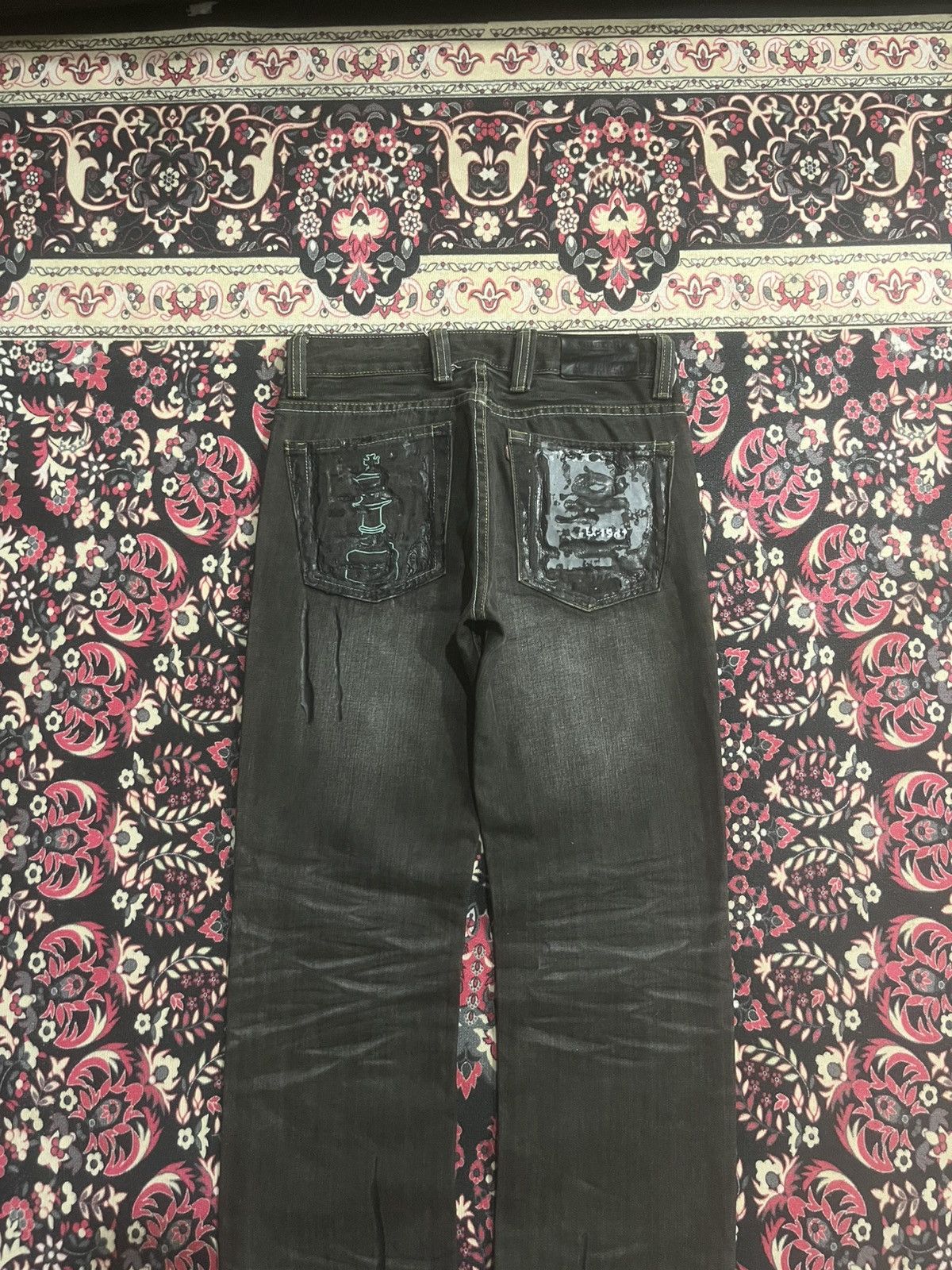 Le Grande Bleu (L.G.B.) Japan Solberry Dark Washed Graffiti Pocket Whisker Jeans Size US 29 - 6 Thumbnail