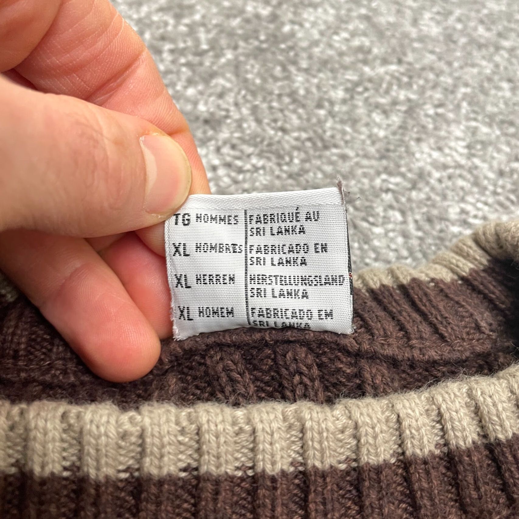 Vintage Columbia Pullover Sweater Mens XL Brown Crew Neck Ribbed Knit 100% Cotton Casual Check Knit Style Tight-Knit Regular Fit Mens Size US XL / EU 56 / 4 - 7 Thumbnail
