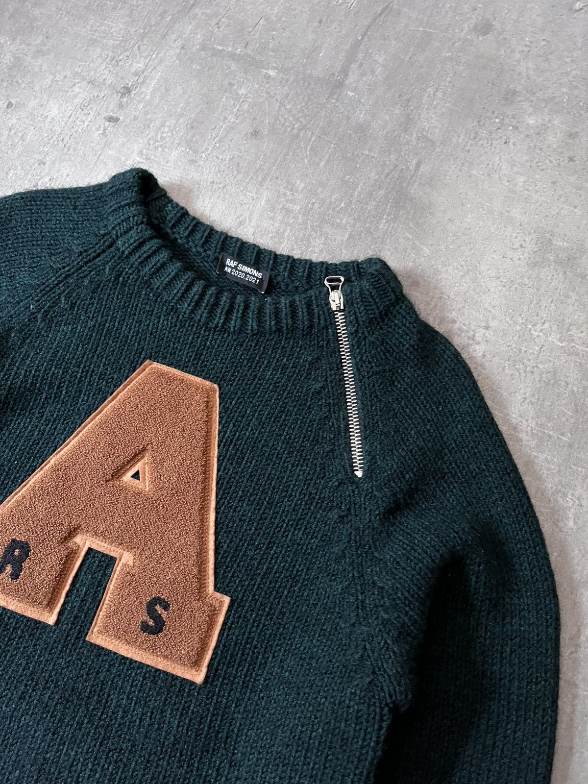 Raf Simons Raf Simons A/W 2020/21 letter A patch sweater green Size US S / EU 44-46 / 1 - 4 Thumbnail