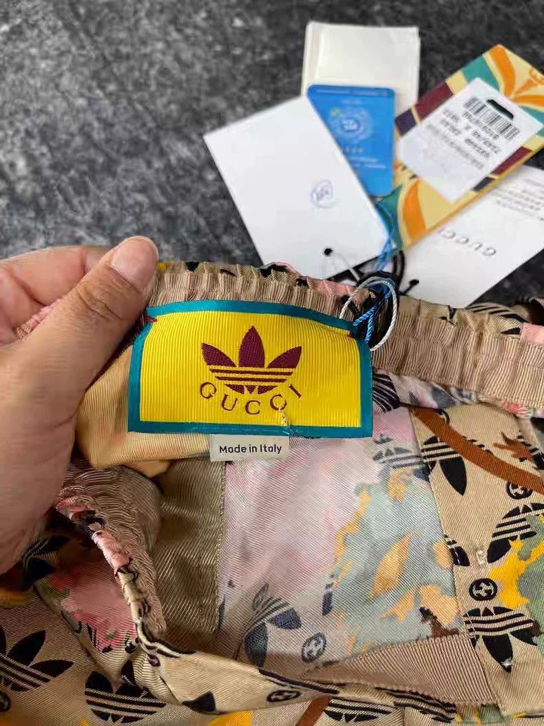 Gucci Gucci Co-branded silk shorts Size US 32 / EU 48 - 5 Thumbnail