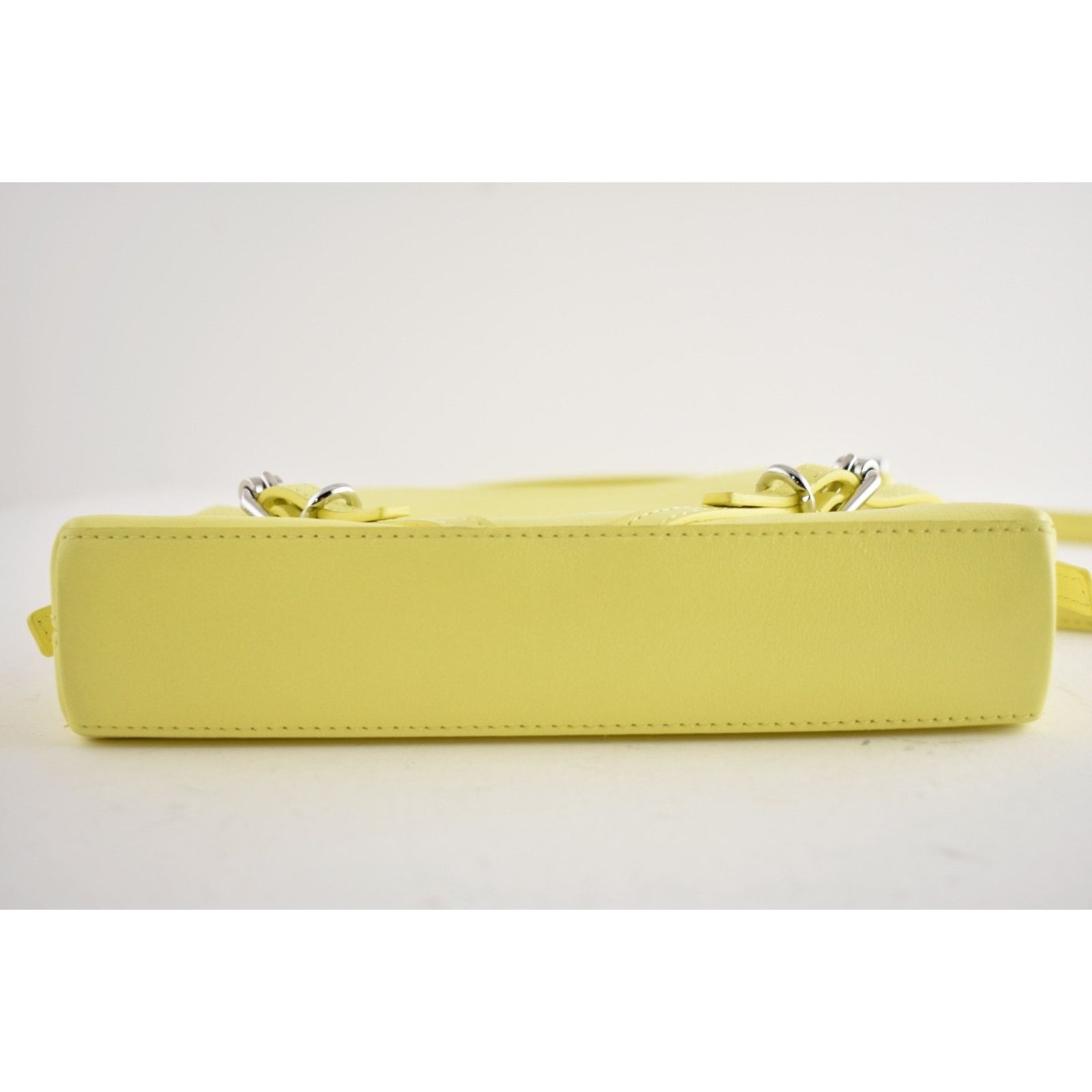 Givenchy Givenchy Voyou Nano Yellow Shiny Leather Crossbody Bag Size ONE SIZE - 20 Thumbnail