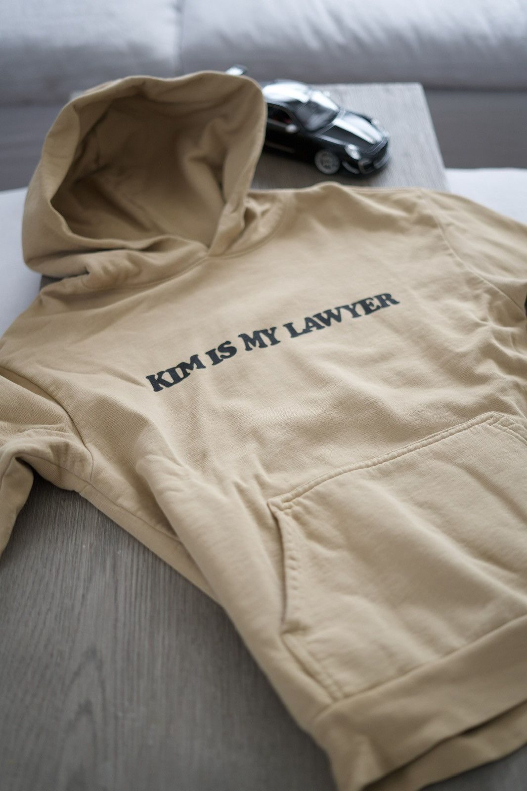 Talentless Talentless Kim Kardashian Hoodie Size US M / EU 48-50 / 2 - 1 Thumbnail