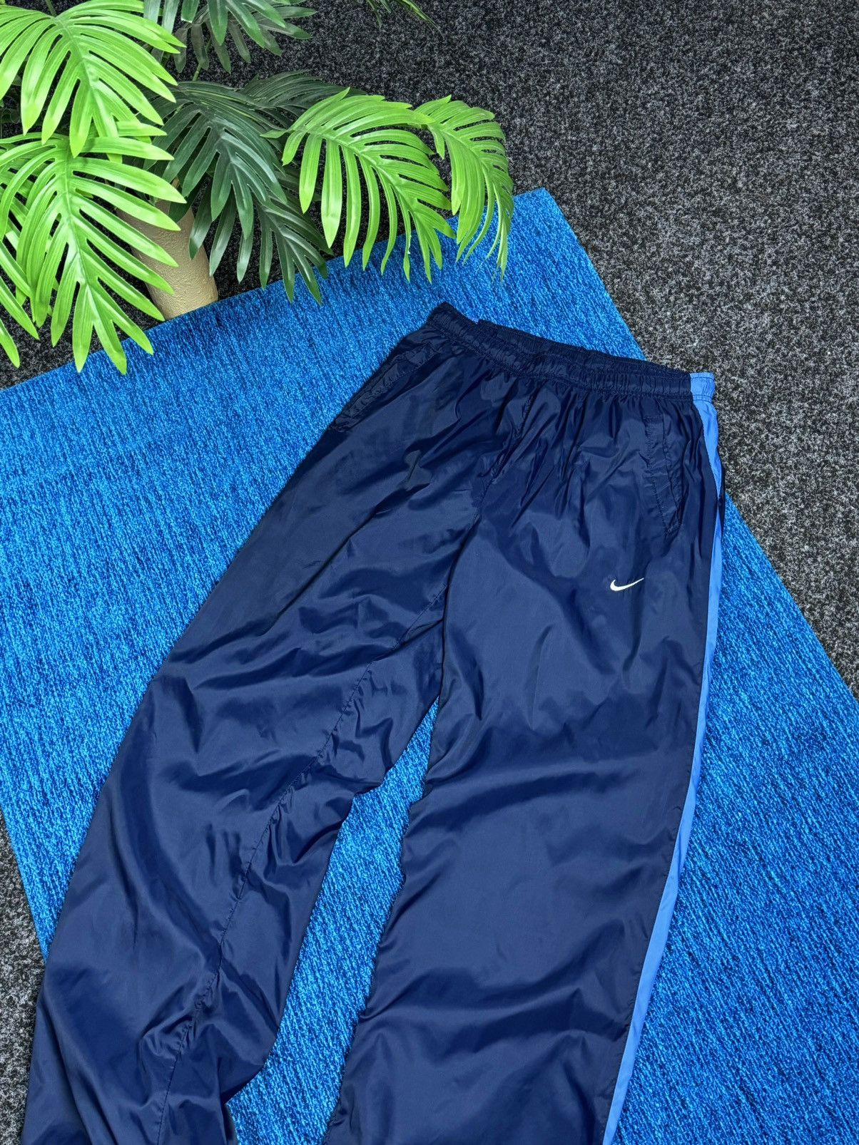 Nike × Vintage Nike Casual Pants On irons rubber bands Y2K Drilll size S Size US 30 / EU 46 - 13 Thumbnail