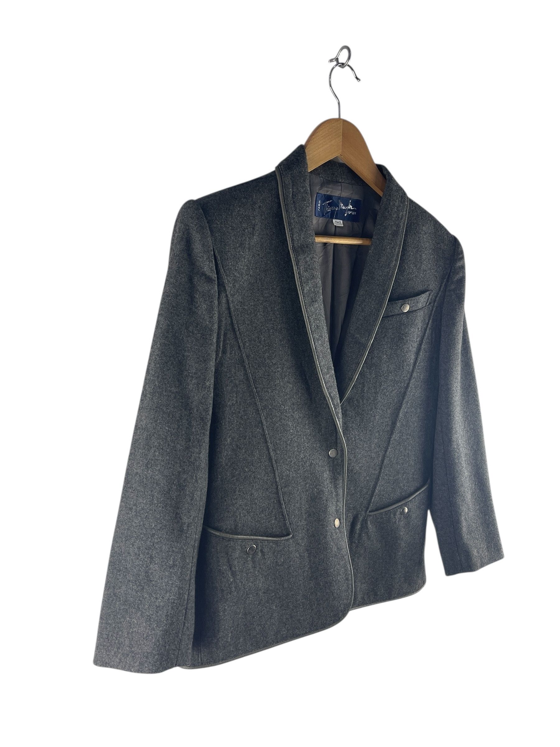 Thierry Mugler Vintage Thierry Mugler Paris Edition Tailored Blazer Jacket Size US S / EU 44-46 / 1 - 4 Thumbnail
