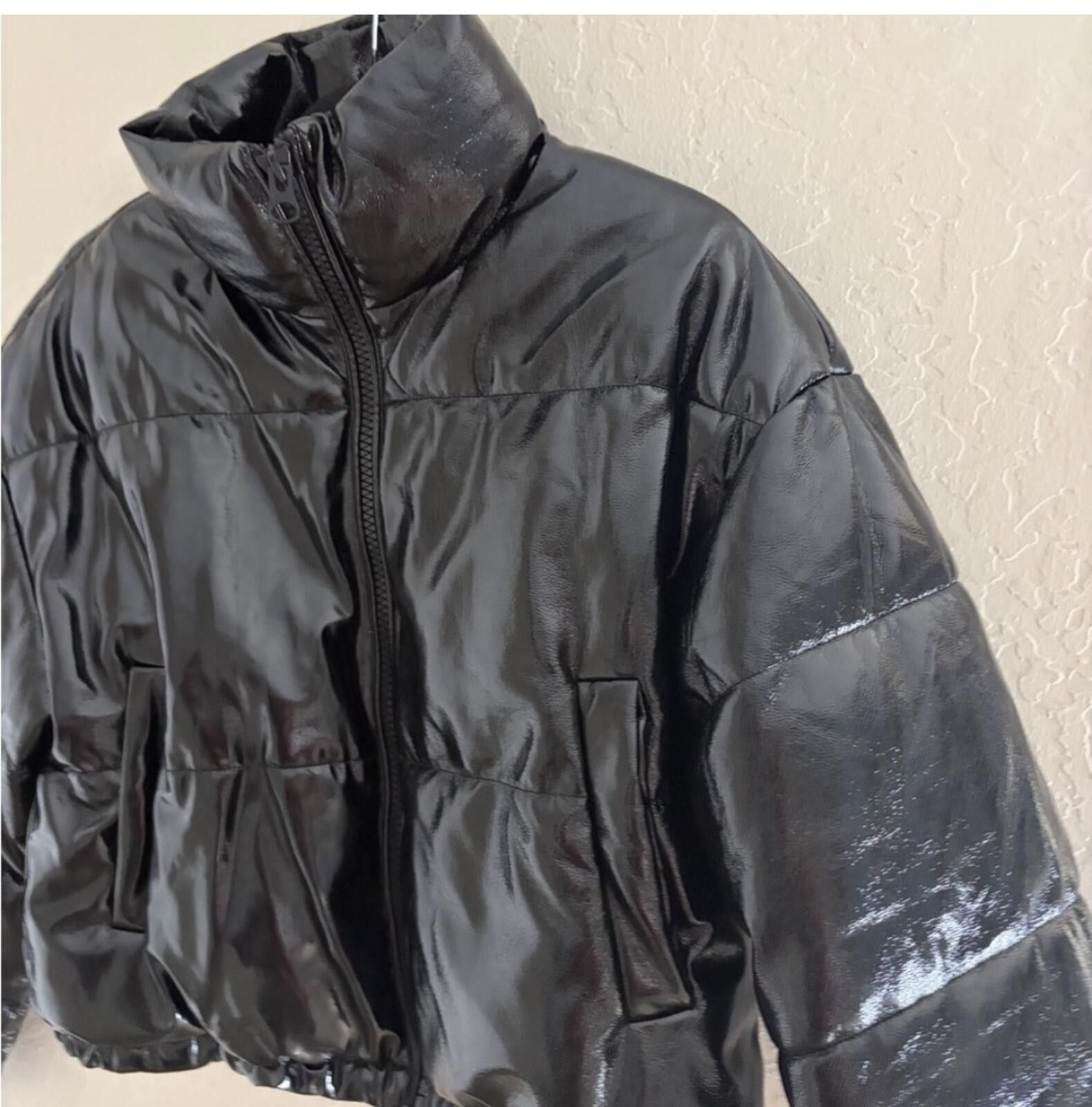 Divided Divided Glossy Black Puffer Jacket Size XS / US 0-2 / IT 36-38 - 2 Thumbnail