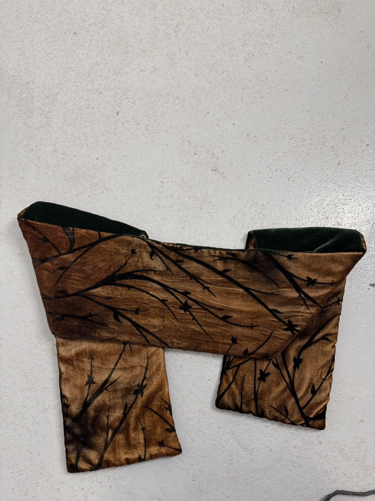 Issey Miyake Vintage Issey Miyake Velour Double Side Scarf Size ONE SIZE - 6 Thumbnail