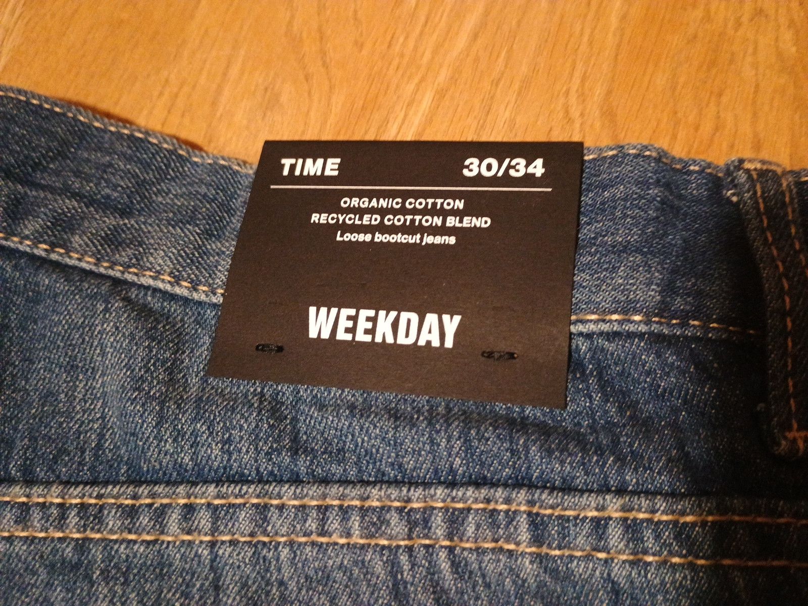 Weekday bootcut WEEKDAY baggy flare astro time w30 w31 w32 l36 34 Size US 33 - 6 Thumbnail