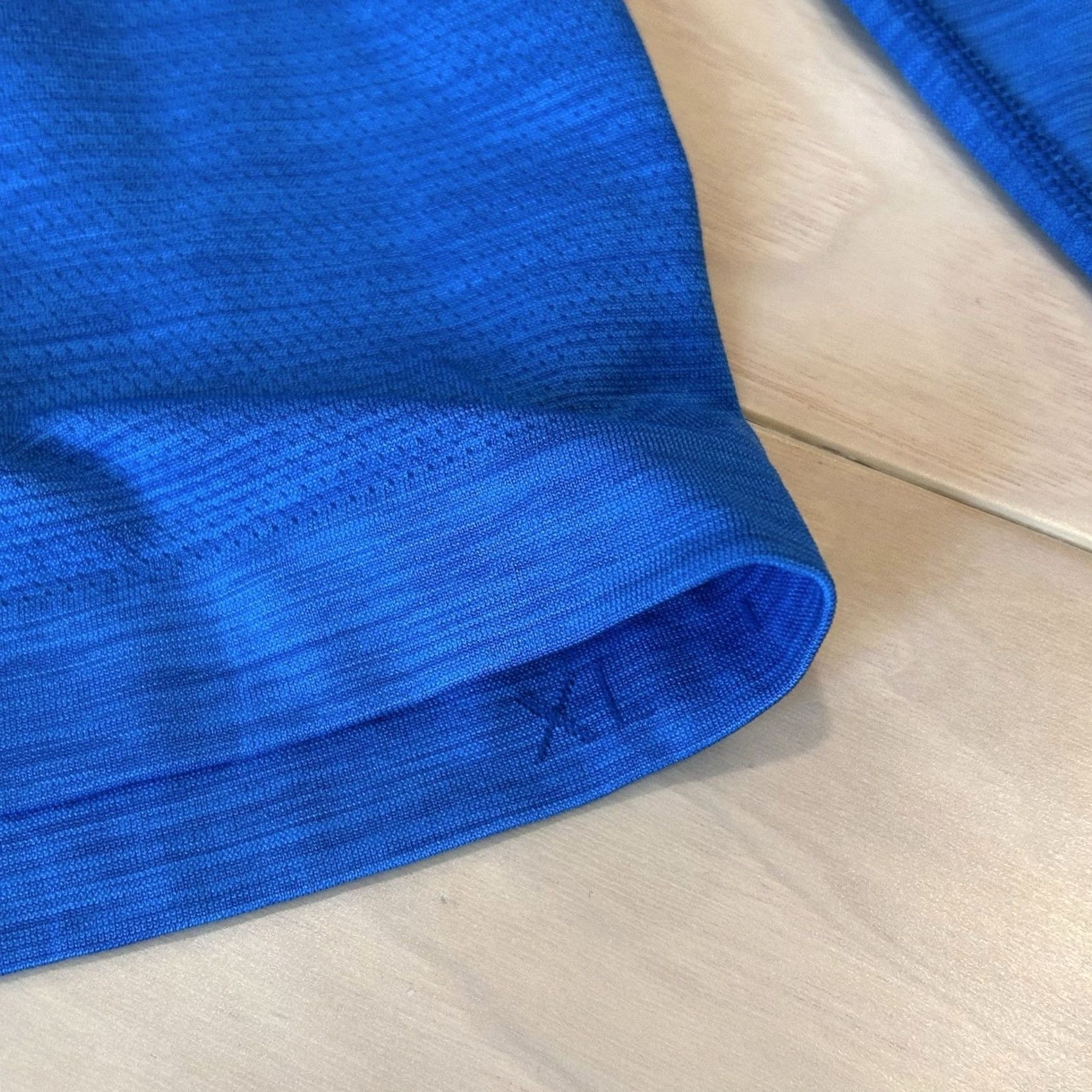 Lululemon Lululemon Shirt Mens XL Blue Metal Vent Relaxed Long Sleeve Men Size US XL / EU 56 / 4 - 3 Thumbnail