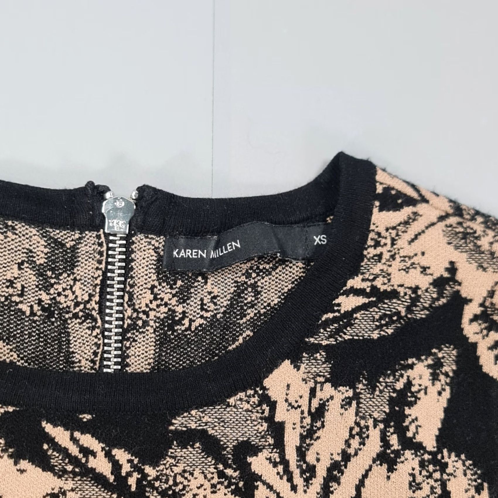 Karen Millen Karen Millen Dress Brown XS Floral Bodycon Knit Short Sleeve Long Sleeve Crew Neck Pullover Size 26" / US 2 / IT 38 - 3 Thumbnail
