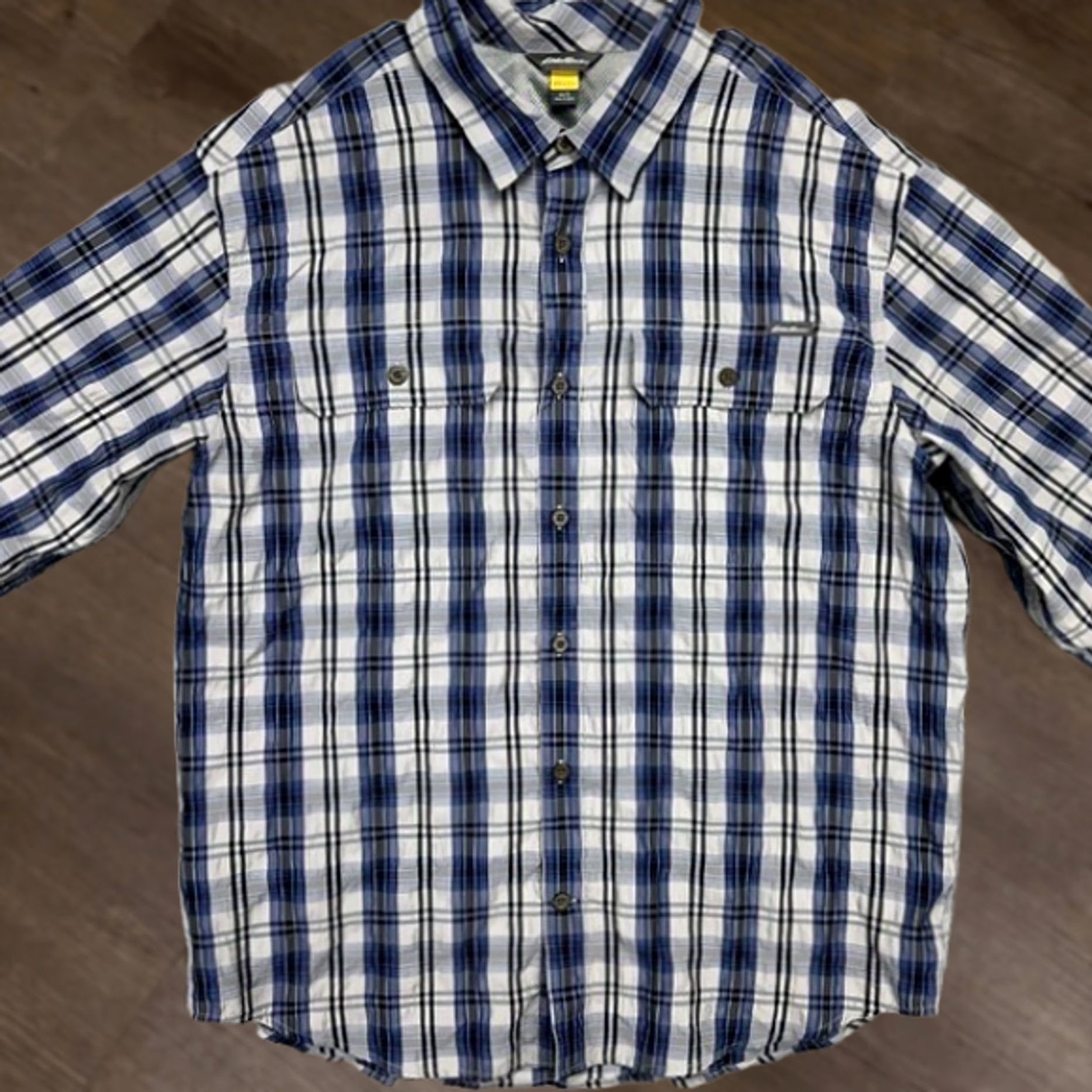 Eddie Bauer Eddie Bauer Travex Button Up Shirt Adult Large Blue Plaid Nylon Blend Hiking Men - Pre-Owned Excellent Condition Size US L / EU 52-54 / 3 - 1 Thumbnail