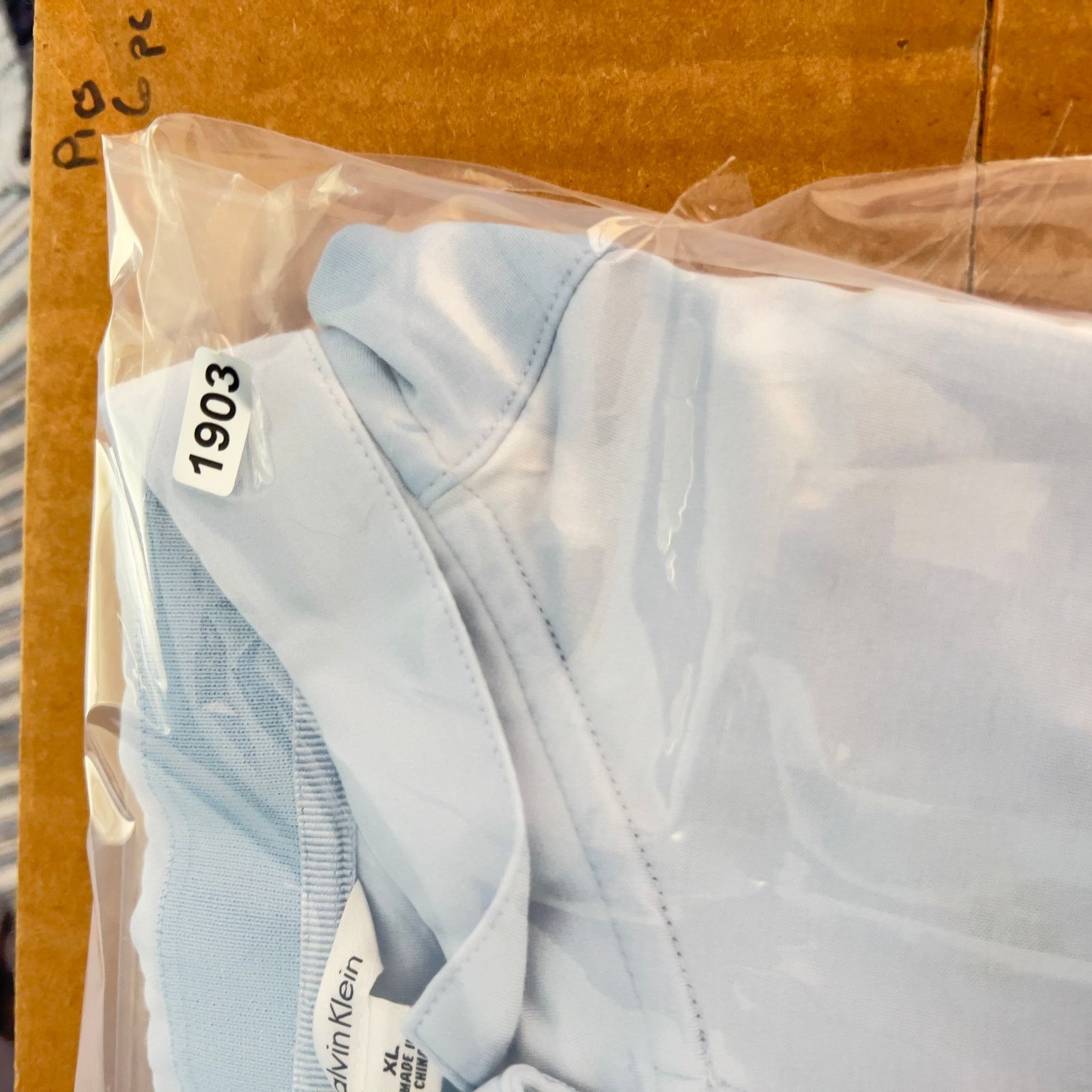 Calvin Klein Calvin Klein Polo Shirt Mens XL Blue Colorblock Short Sleeve Size US XL / EU 56 / 4 - 13 Thumbnail