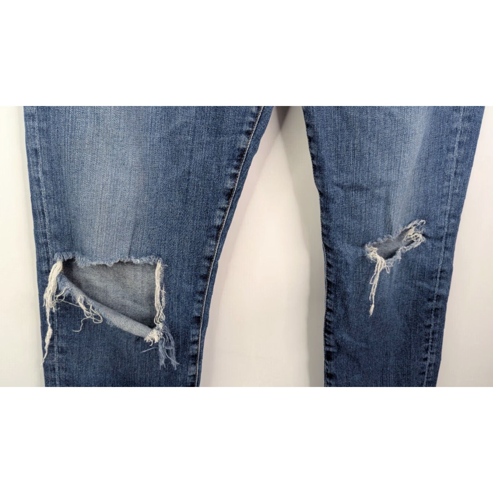 Vintage AG Adriano Goldschmied Jeans Womens Slim Distressed Boyfriend 28R Blue Denim Cotton Polyurethane 5-Pocket Logo Zipper Button Jeans Size 28" / US 6 / IT 42 - 2 Thumbnail